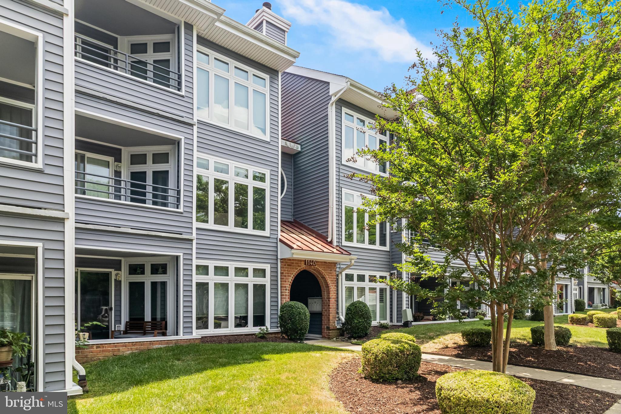 LAKE HERON CONDO - Residential