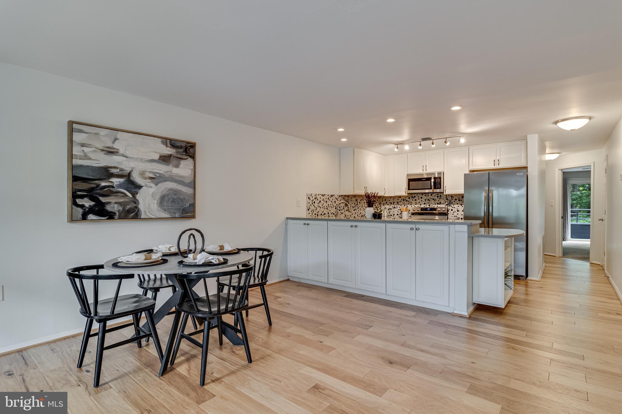 LAKE HERON CONDO - Residential