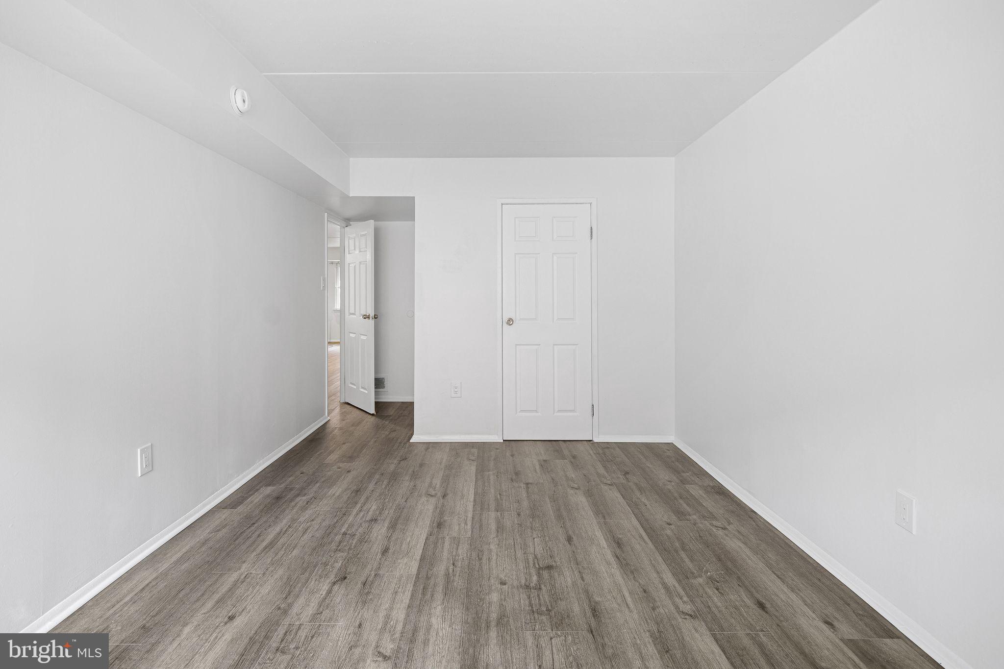 WASHINGTON SQ WEST - Residential