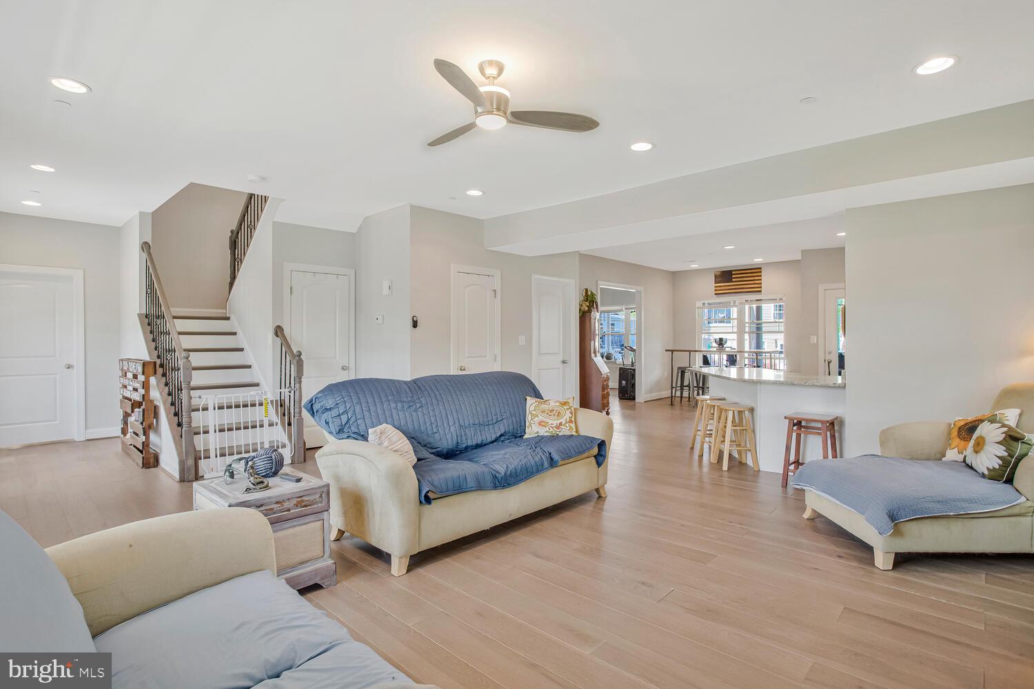 NORTH CHESAPEAKE BEACH - Residential