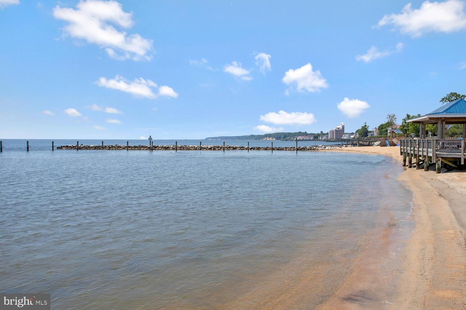 NORTH CHESAPEAKE BEACH - Residential