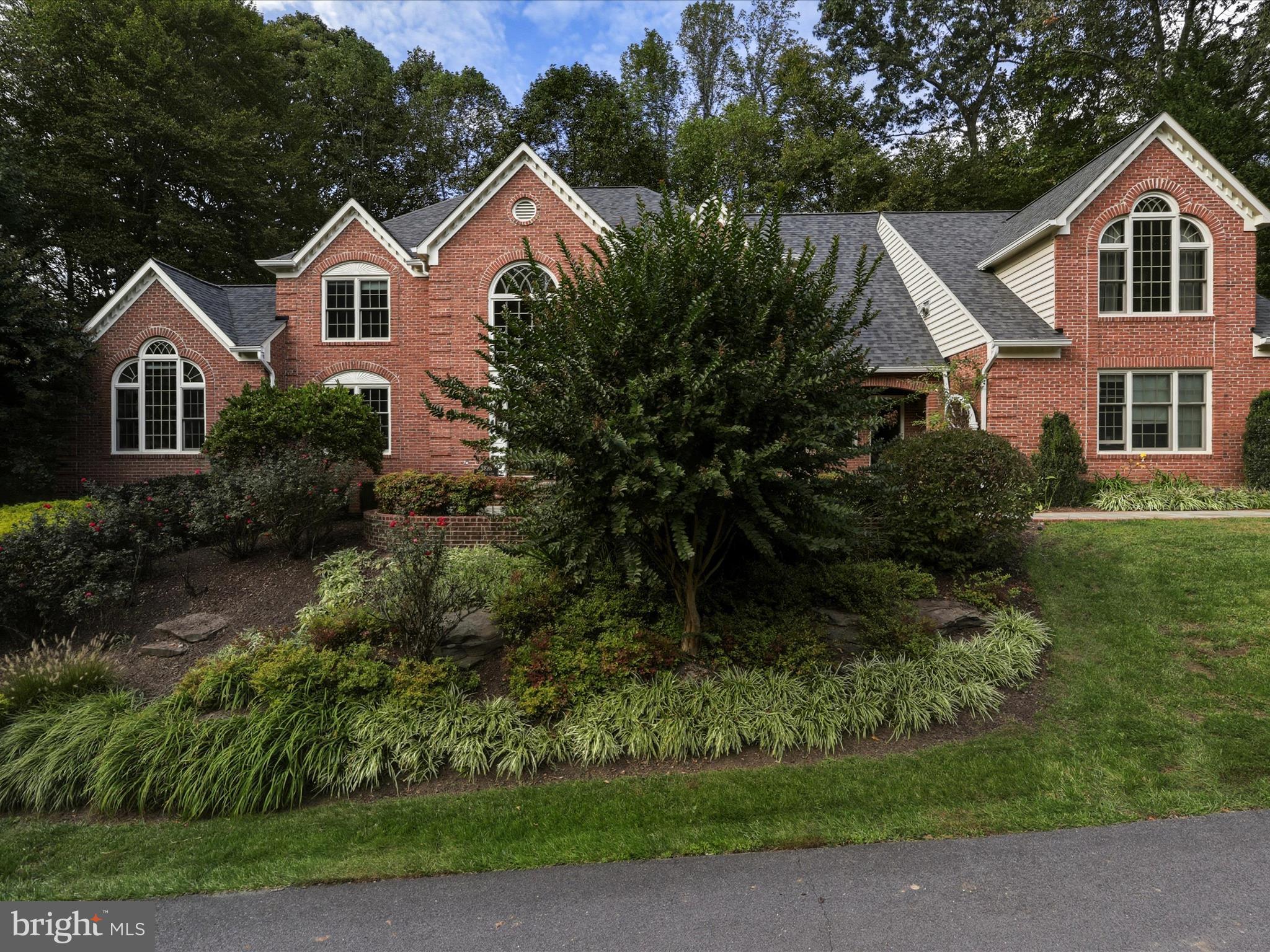 FAIR VIEW WOODS - Residential