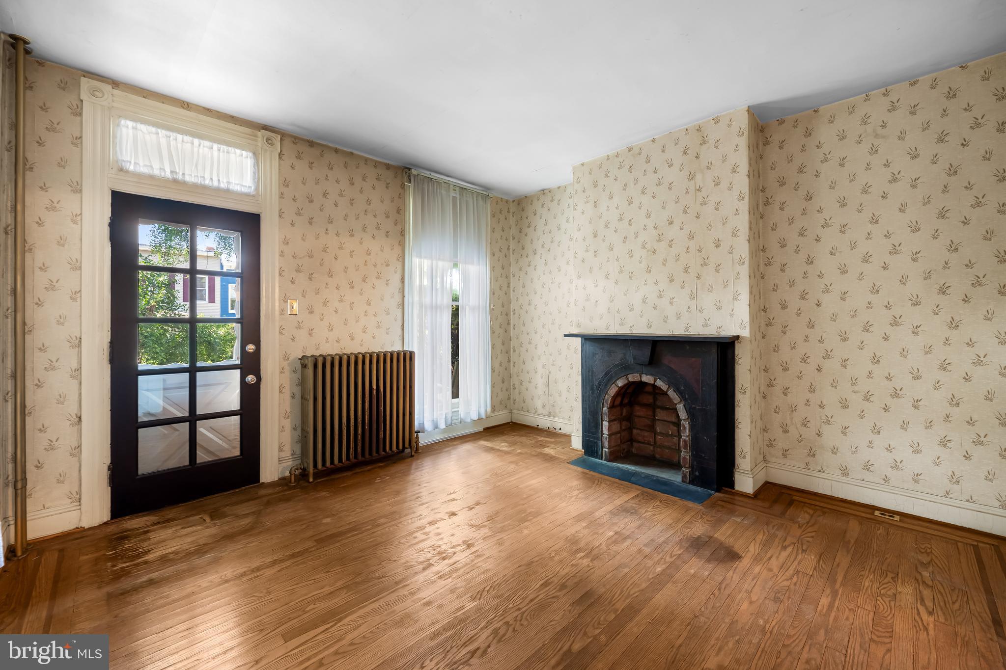 HAMPDEN HISTORIC DISTRICT - Residential