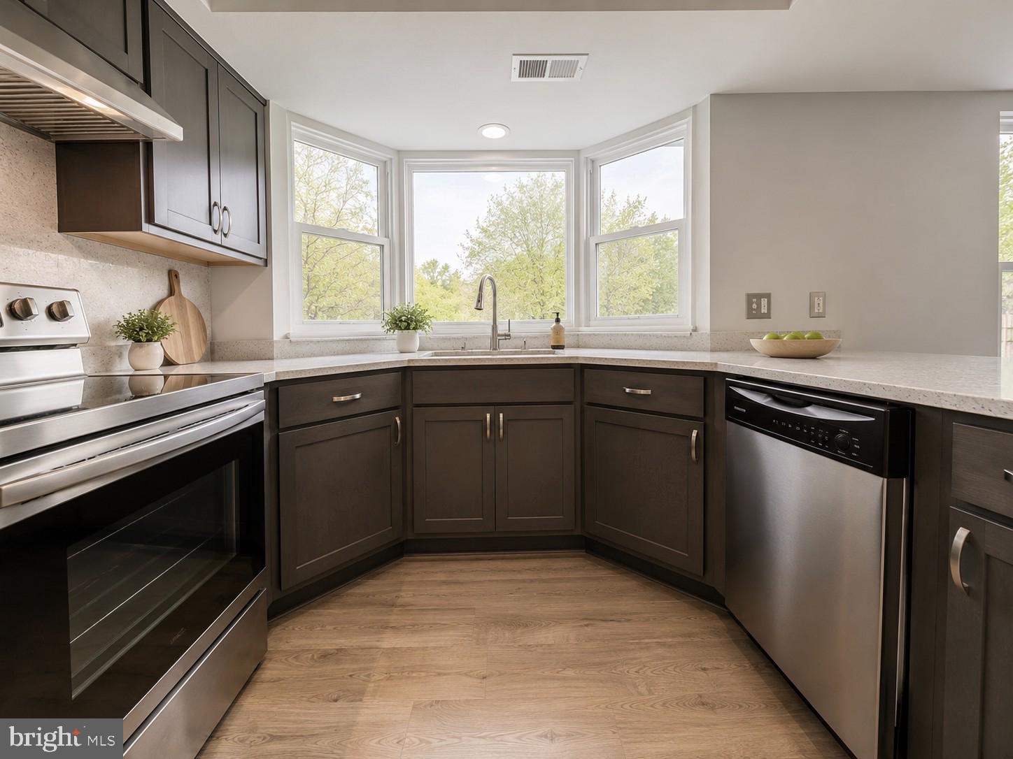 CHELTENHAM WOODS - Residential
