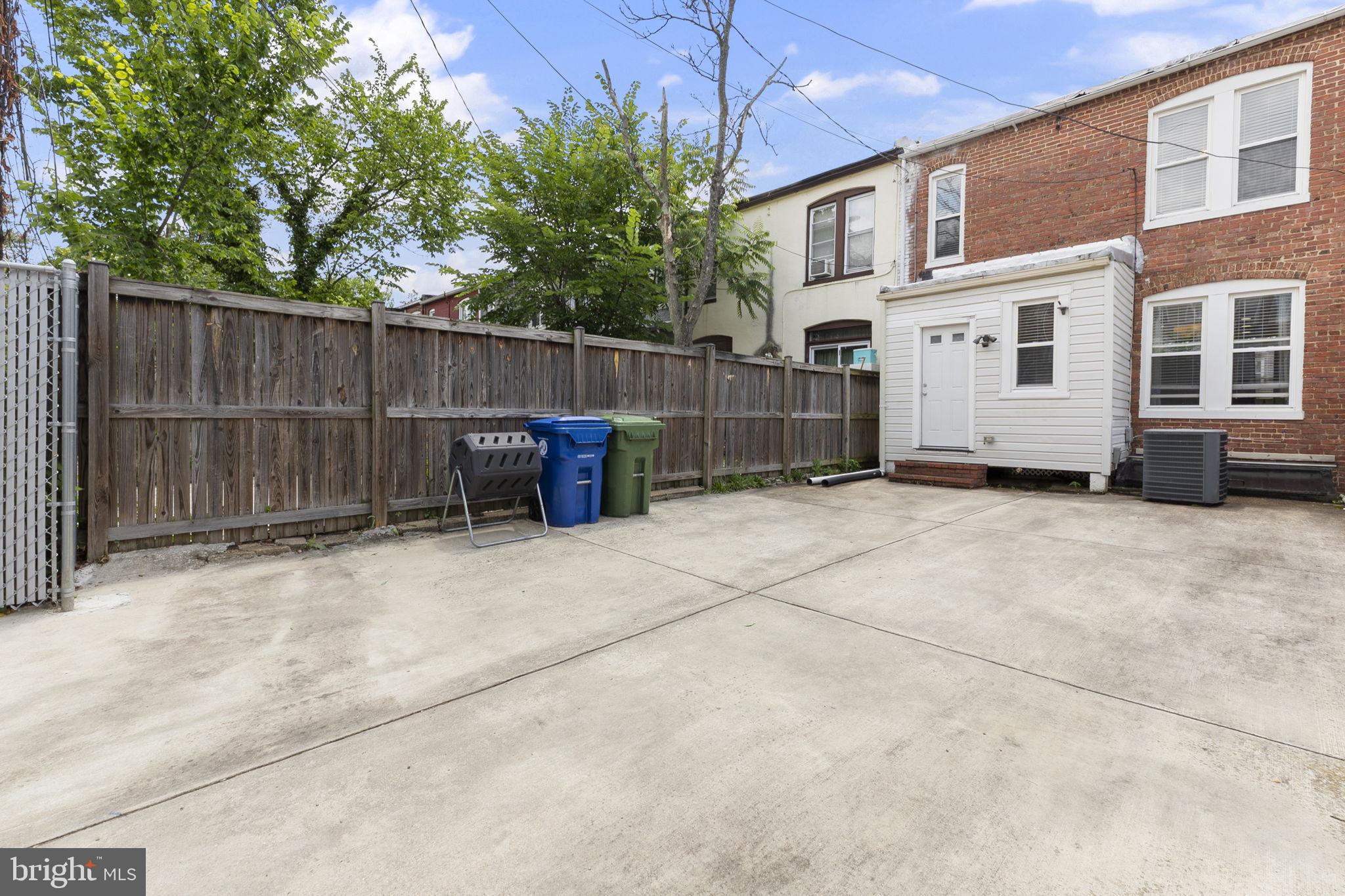 WAVERLY - Residential