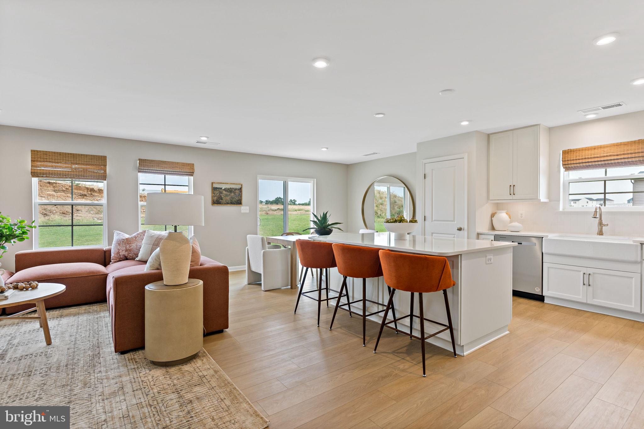 SPRING VIEW FARMS - Residential
