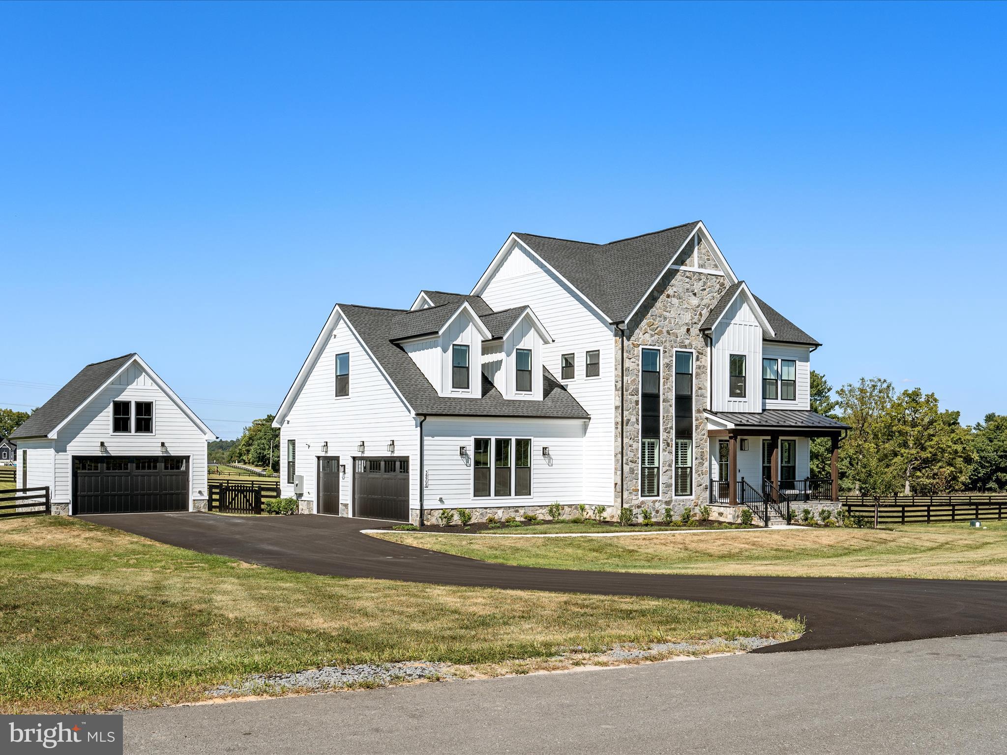 GLENMORE FARM - Residential