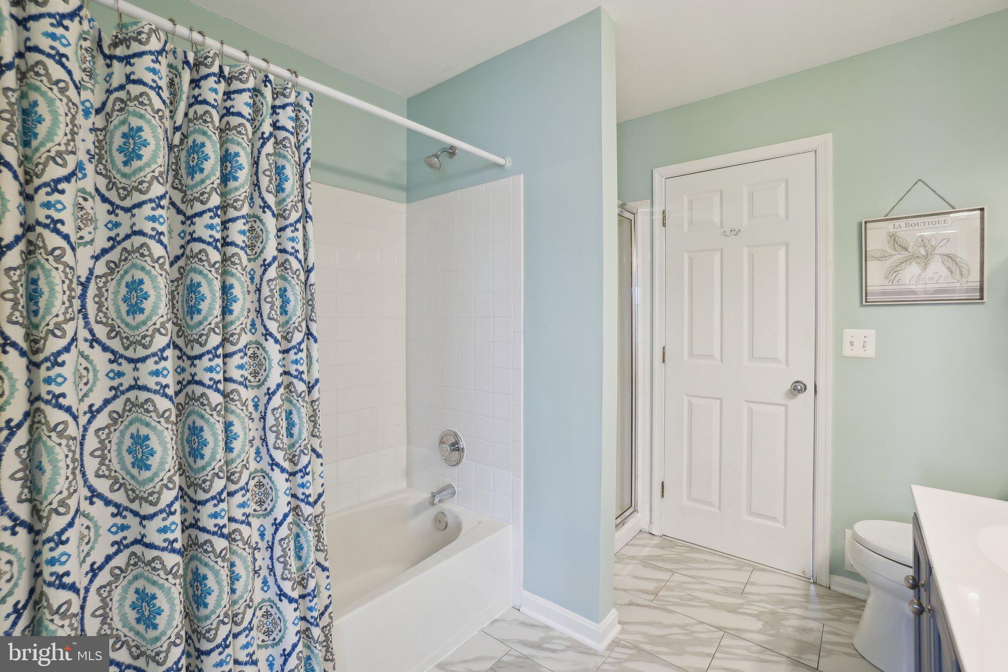 SOUTH RIDING - Residential