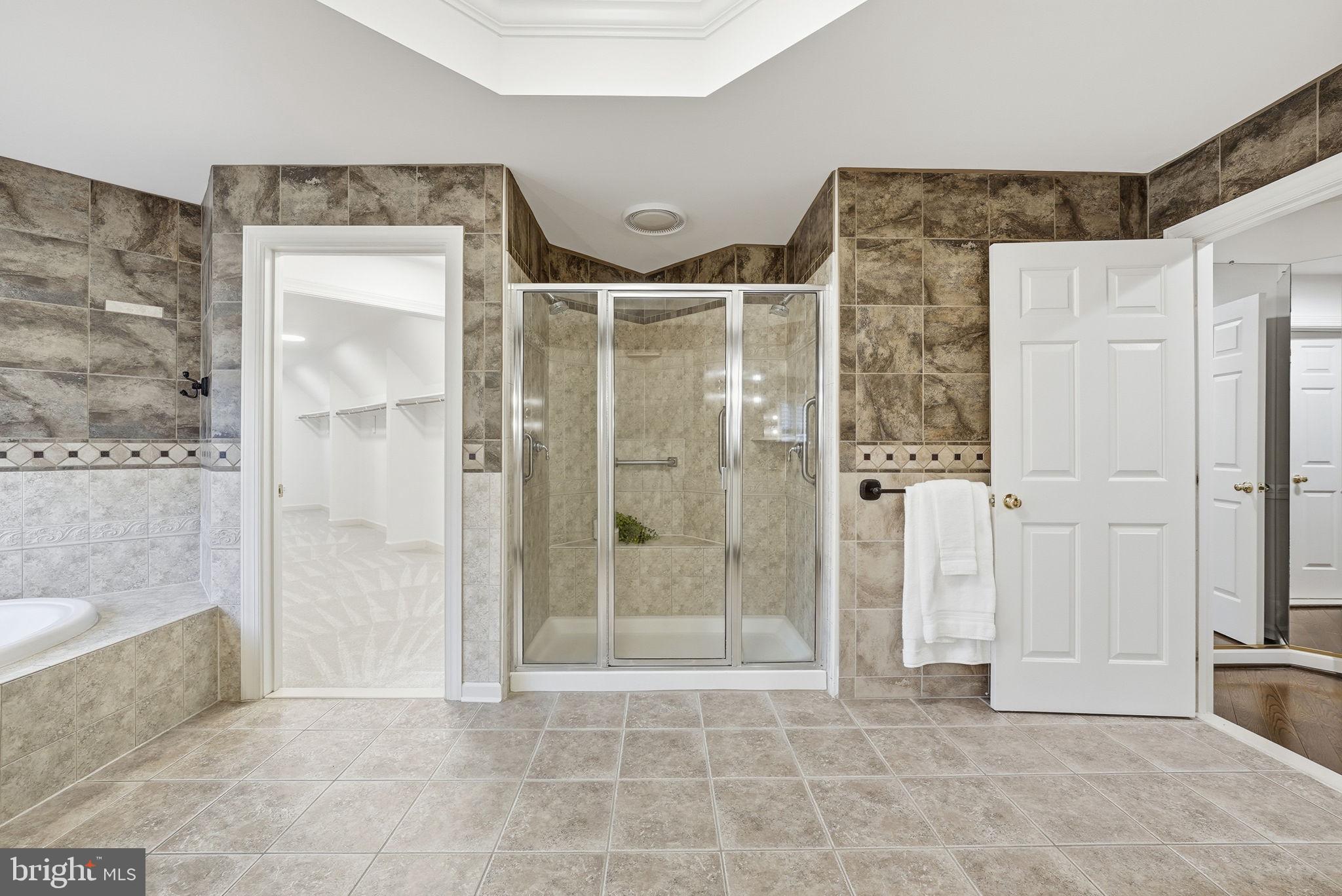 CEDAR CHASE - Residential