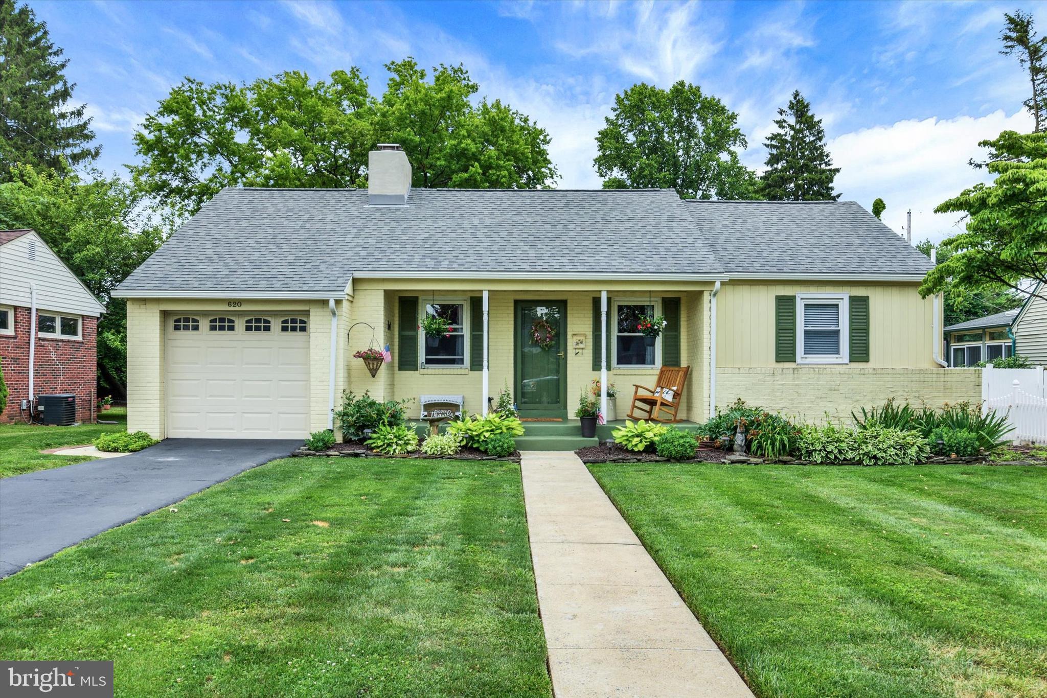 CHATHAM VILLAGE - Residential