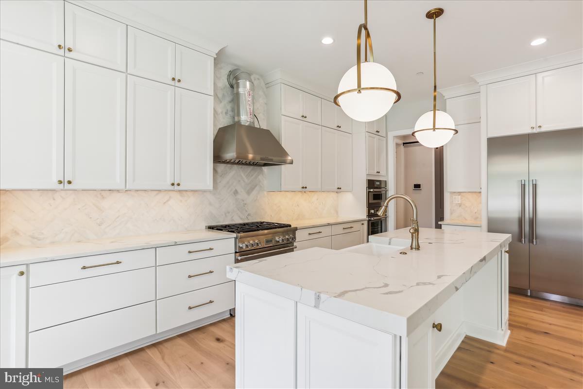 OAKWOOD KNOLLS - Residential