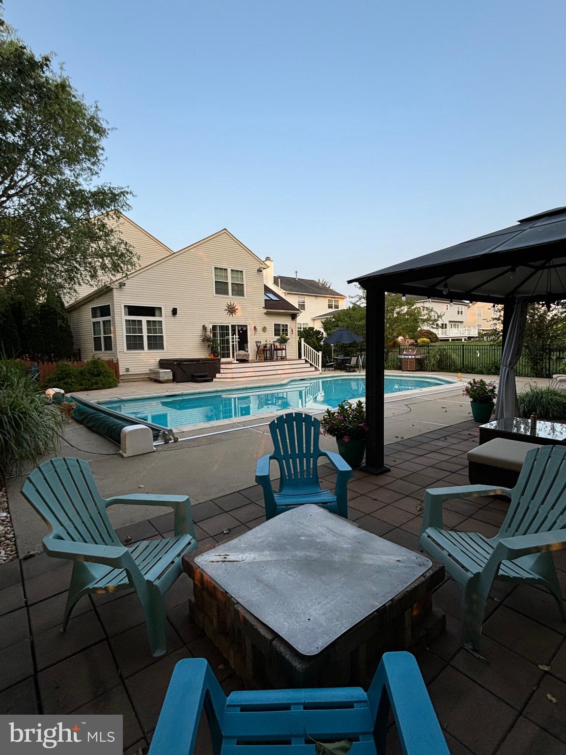 FOREST GLEN - Residential