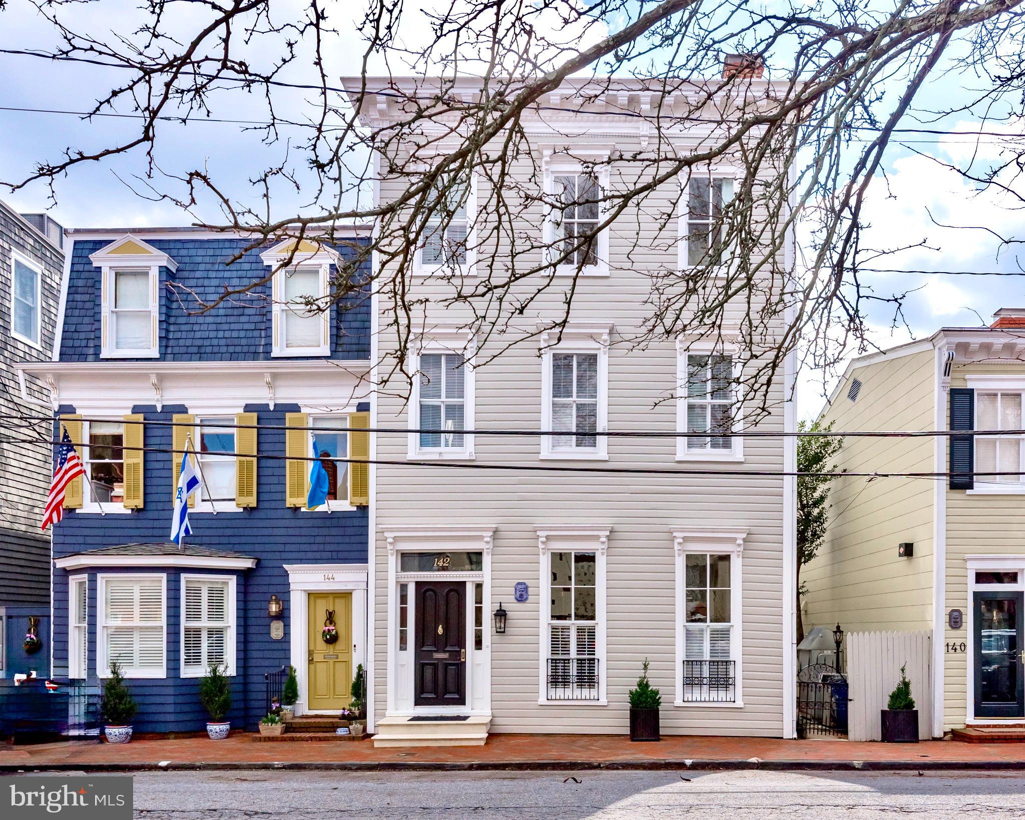 HISTORIC DISTRICT - Residential