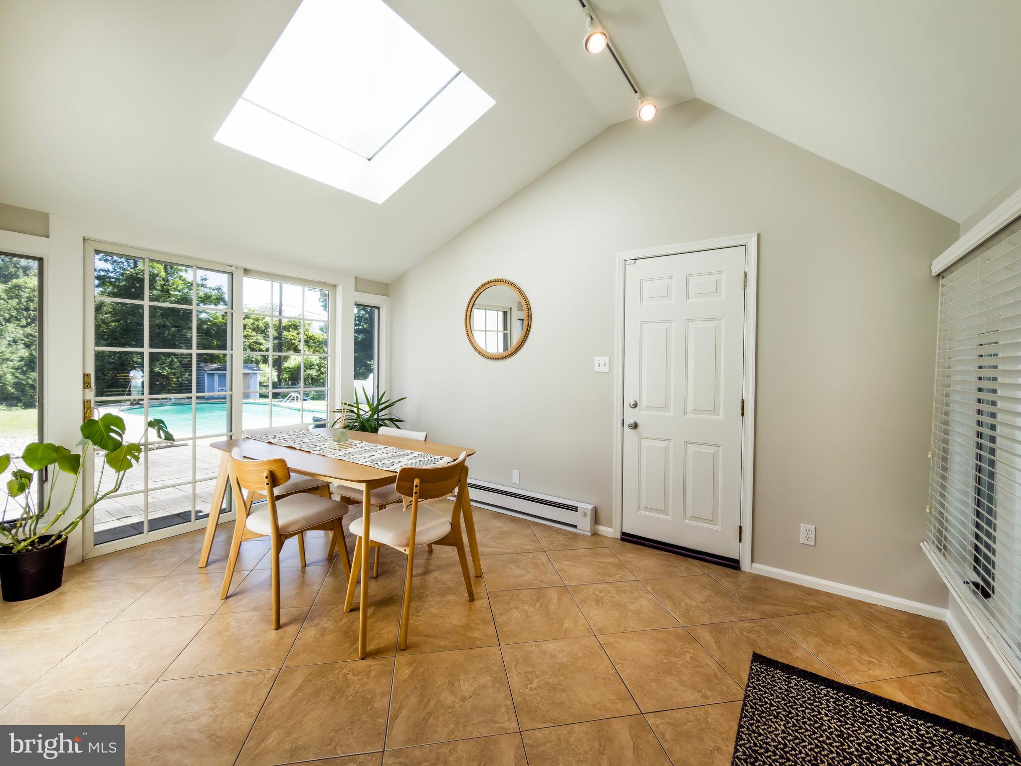 SAINT ALBANS - Residential