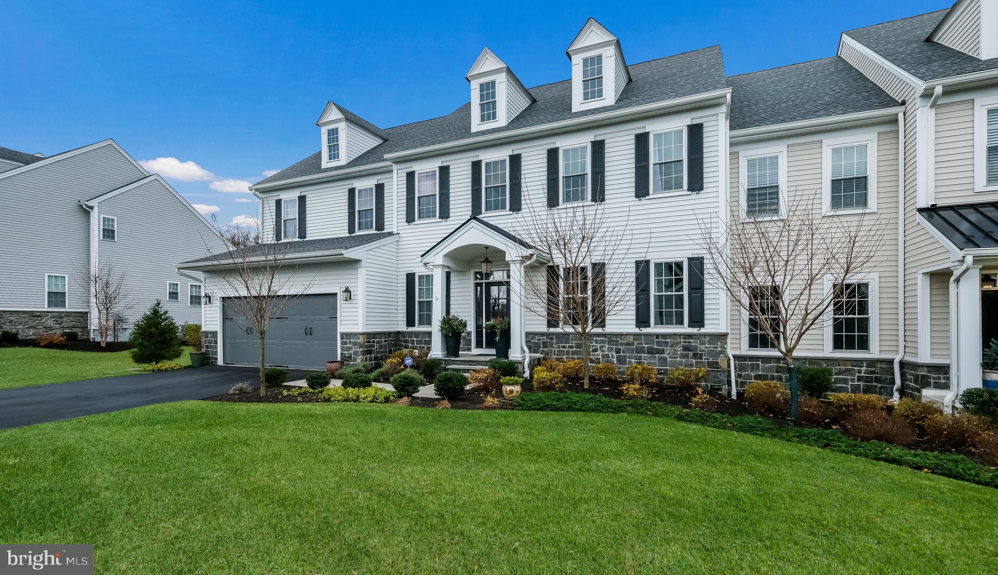 SQUIRES RIDGE - Residential