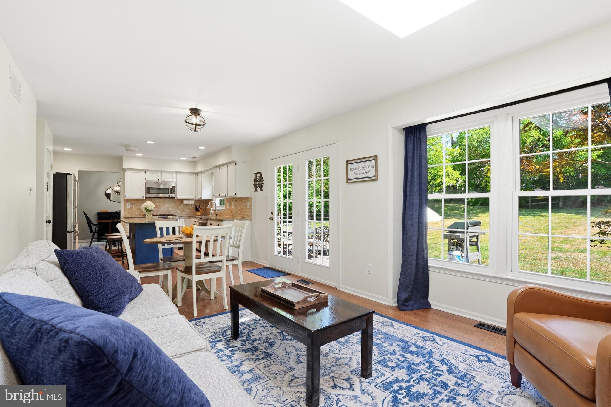 CHARLESTOWNE - Residential