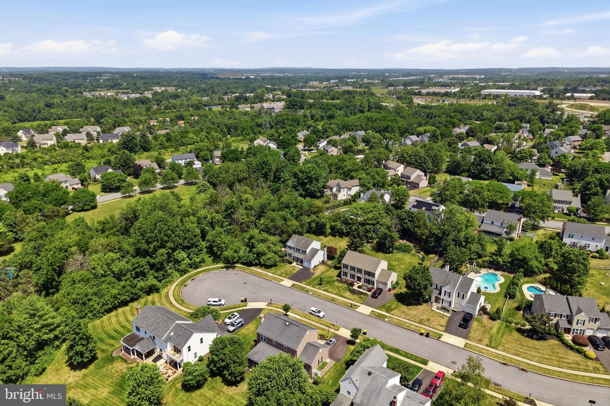 CHARLESTOWNE - Residential