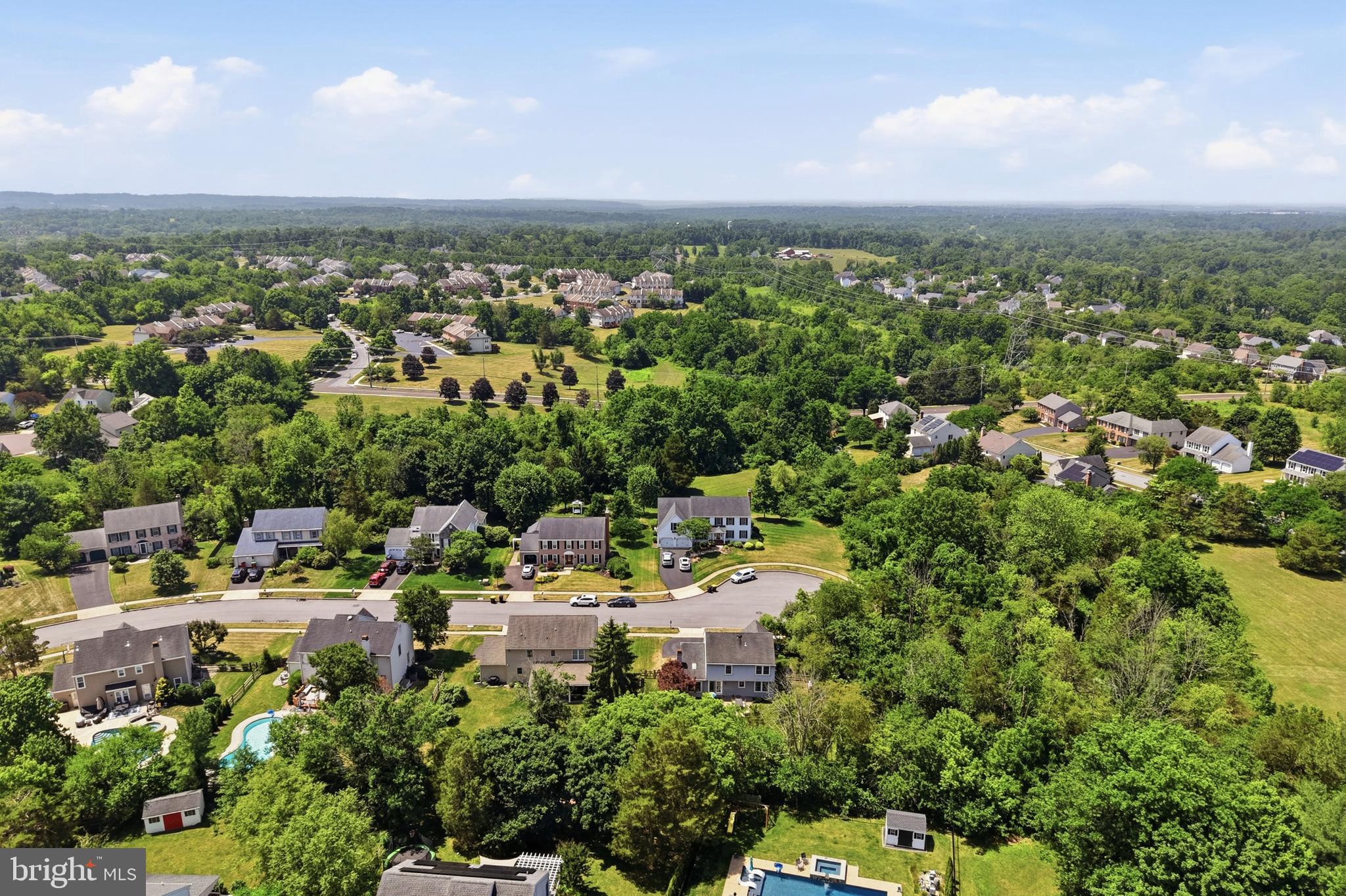 CHARLESTOWNE - Residential