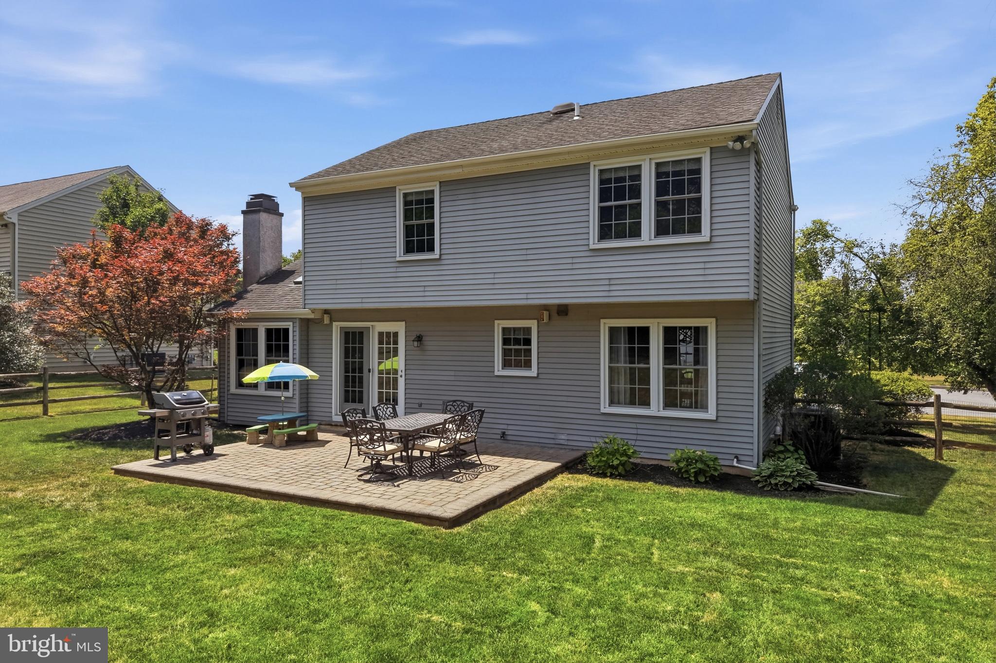 CHARLESTOWNE - Residential