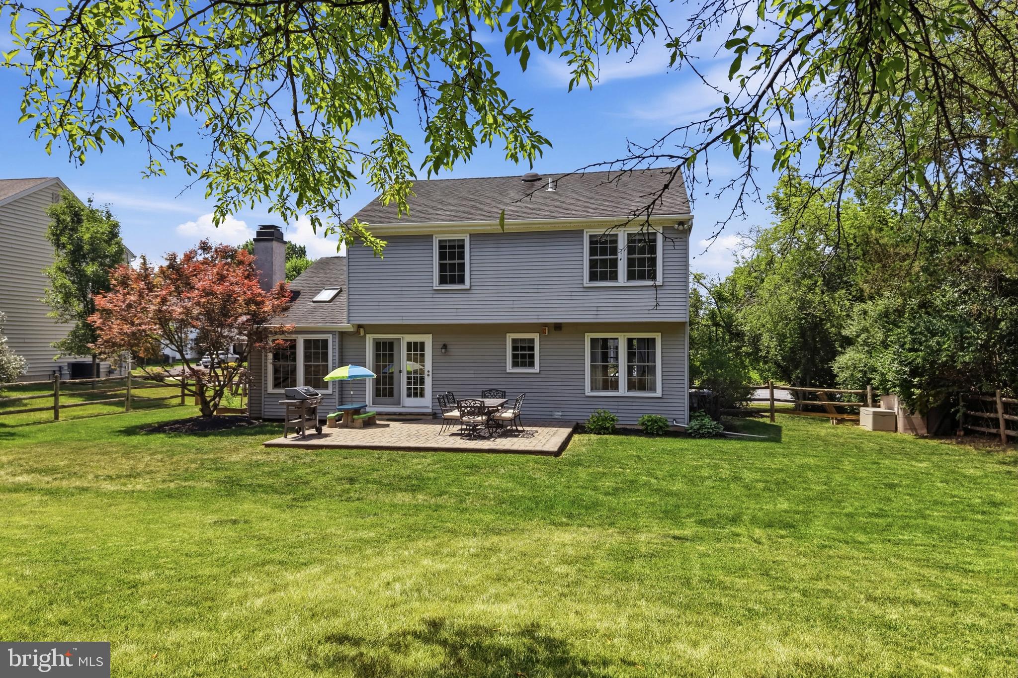 CHARLESTOWNE - Residential