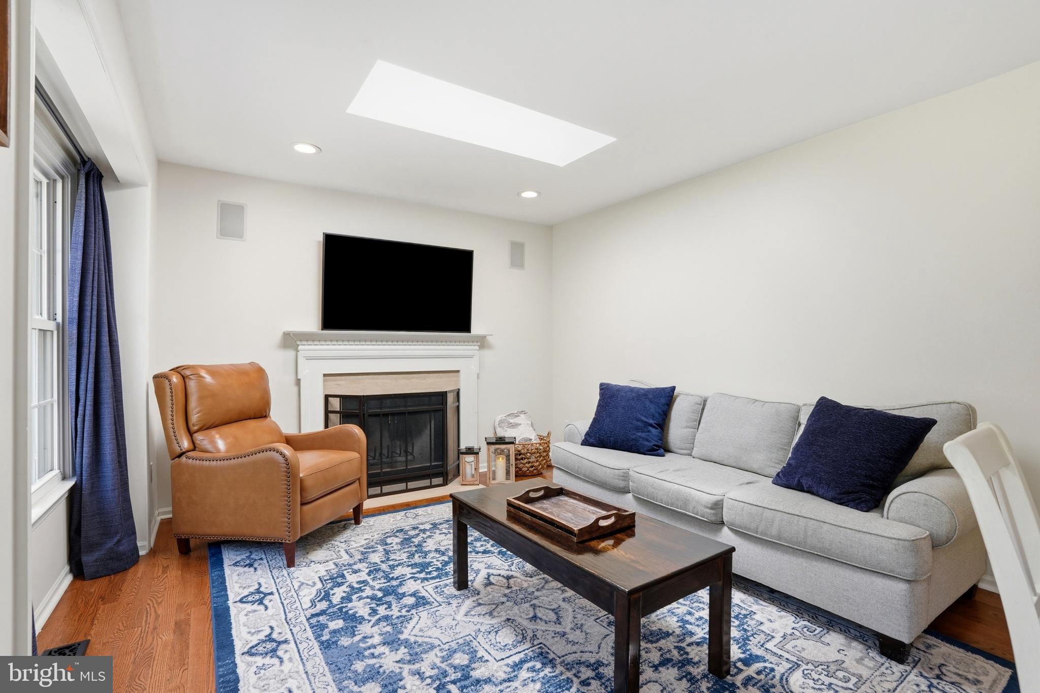 CHARLESTOWNE - Residential