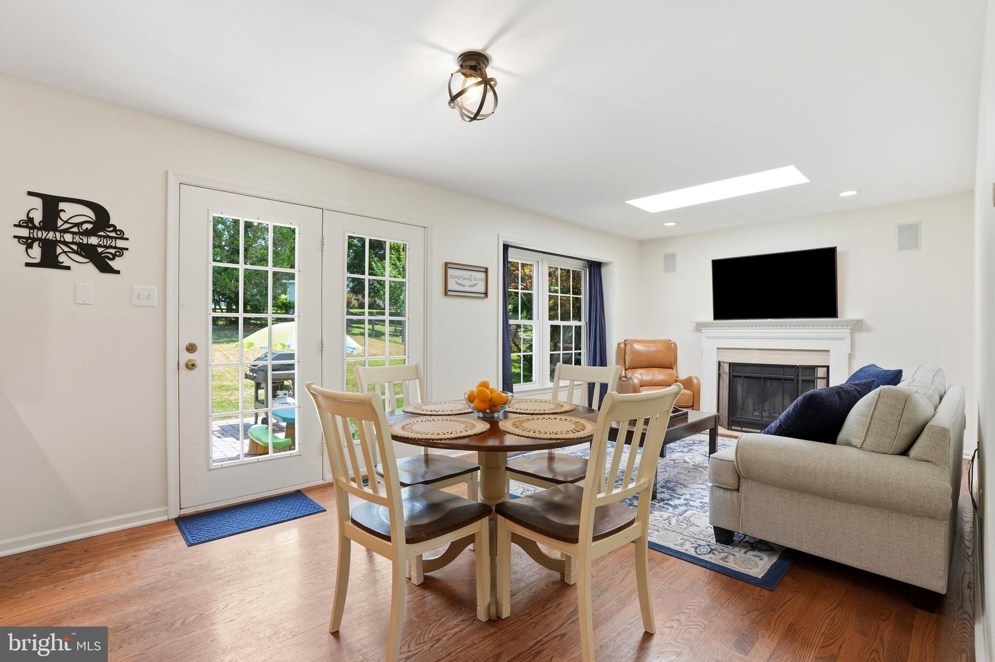 CHARLESTOWNE - Residential