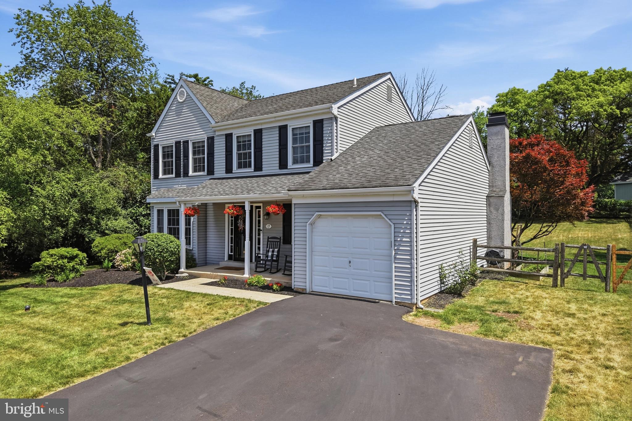 CHARLESTOWNE - Residential