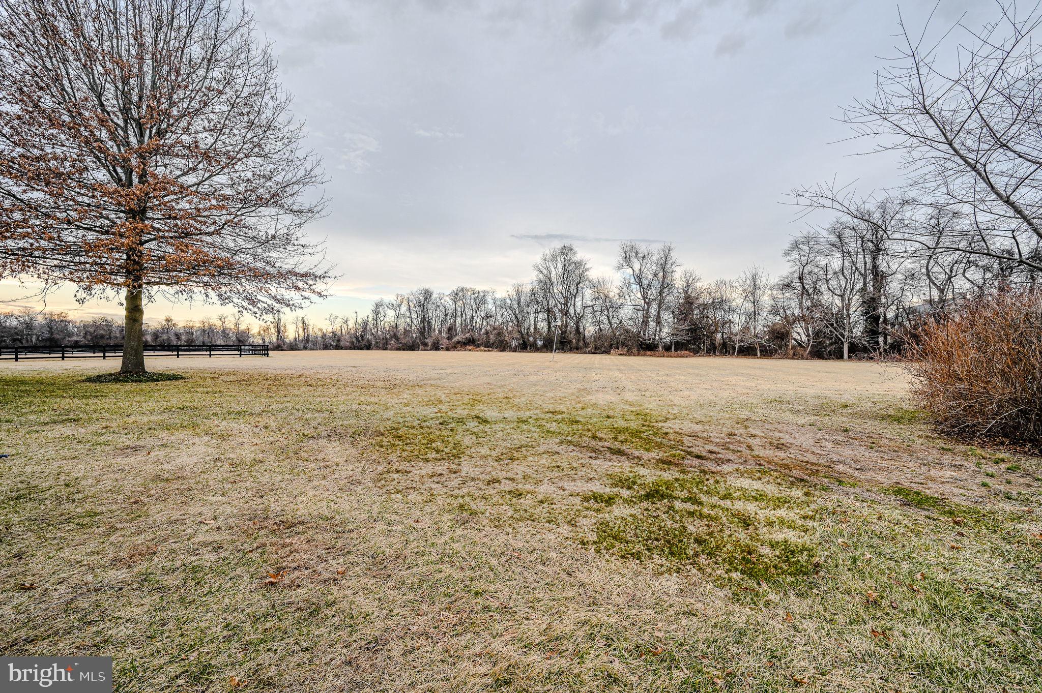 SMITH CREEK - Farm