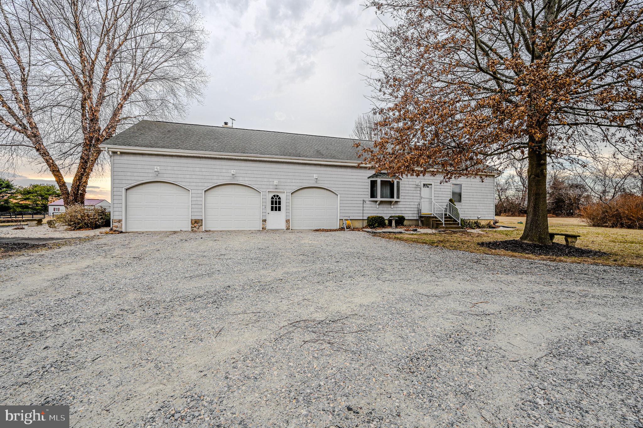 SMITH CREEK - Farm