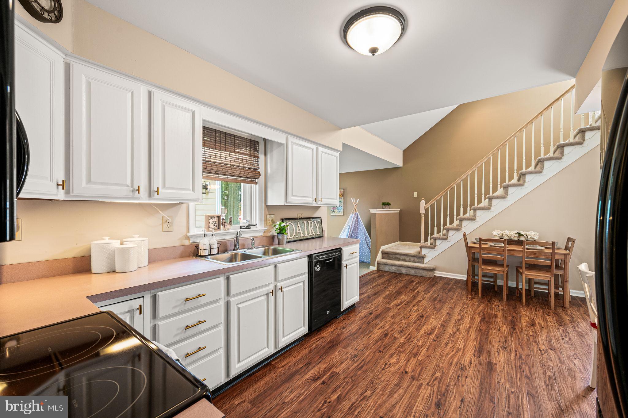 FAIRVIEW PARK - Residential