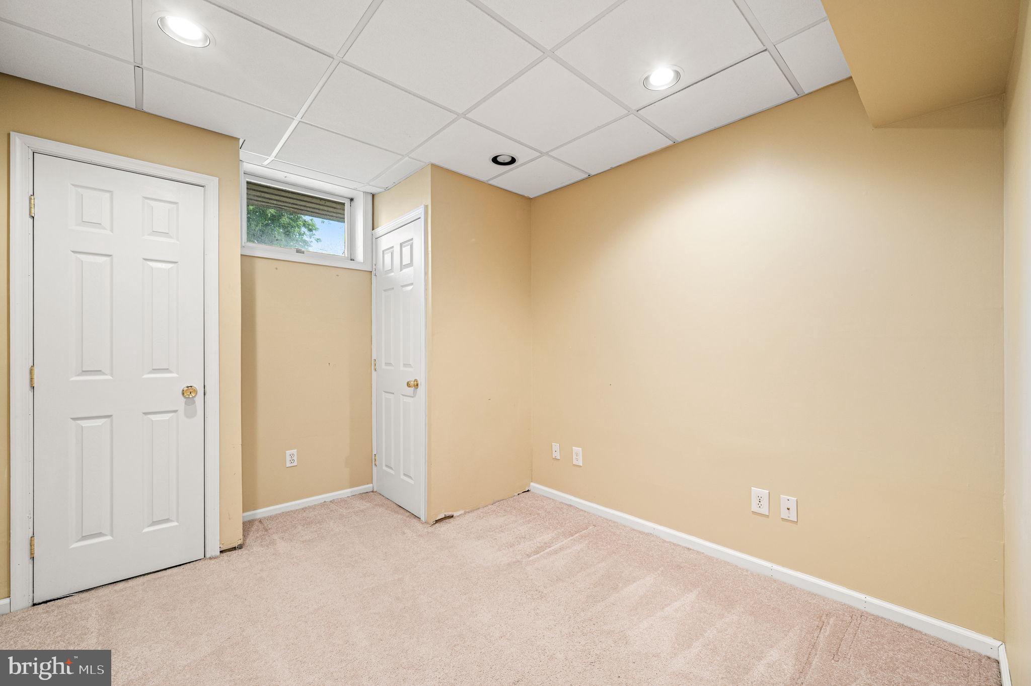 FAIRVIEW PARK - Residential