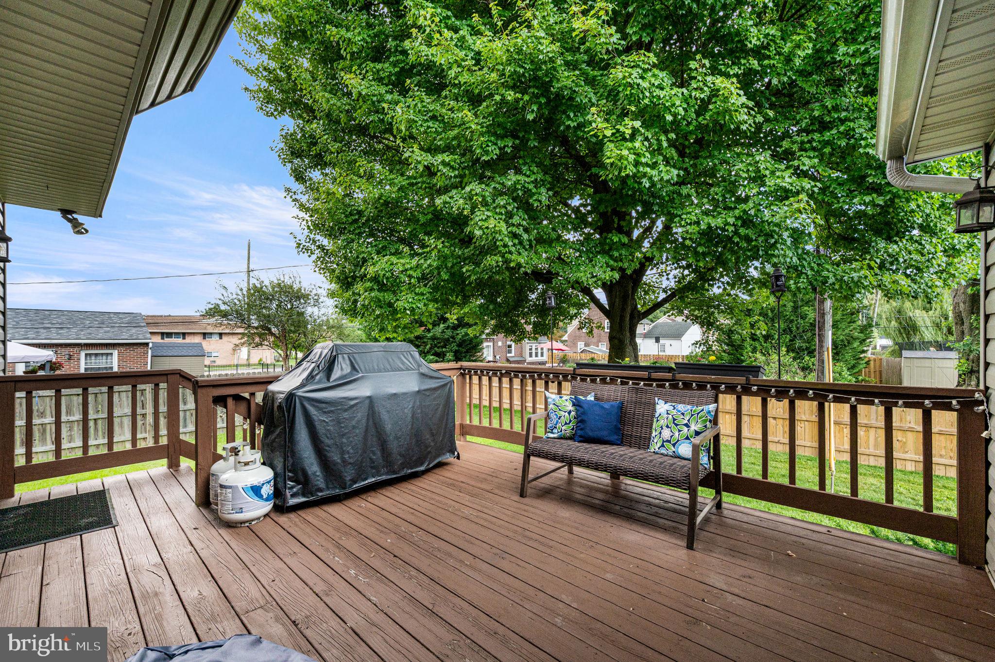 FAIRVIEW PARK - Residential
