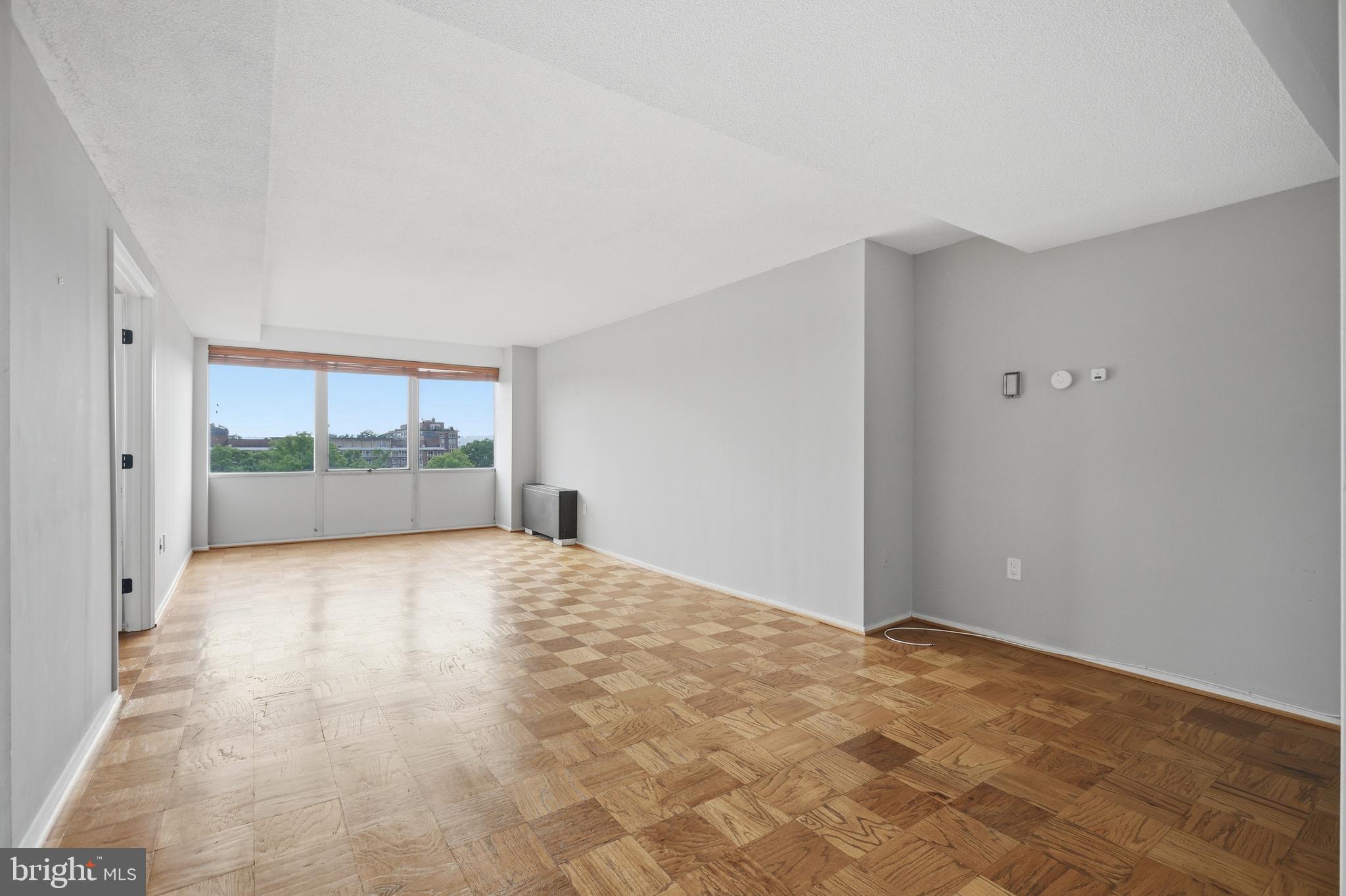 RIVER PARK - Residential