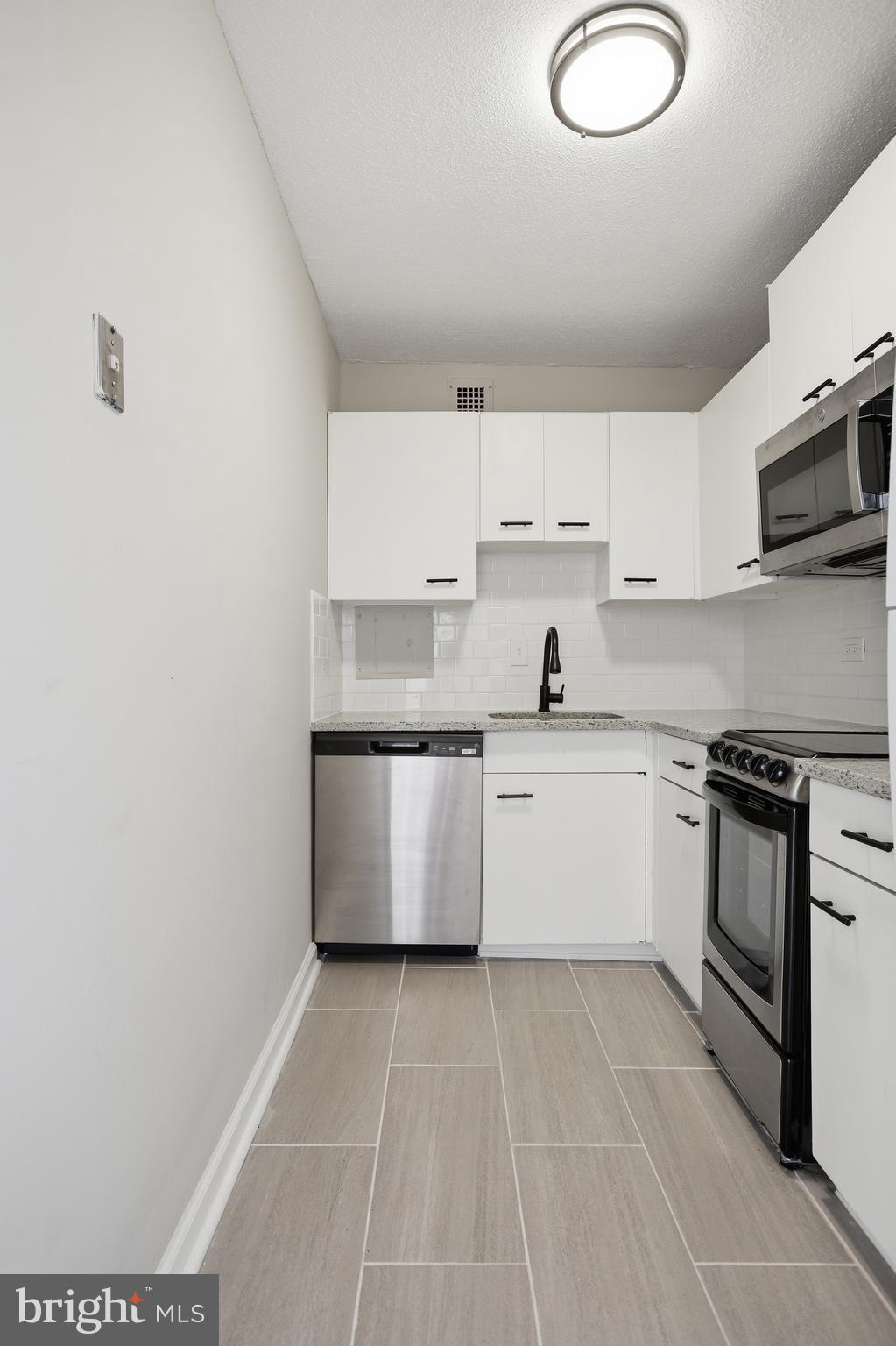RIVER PARK - Residential