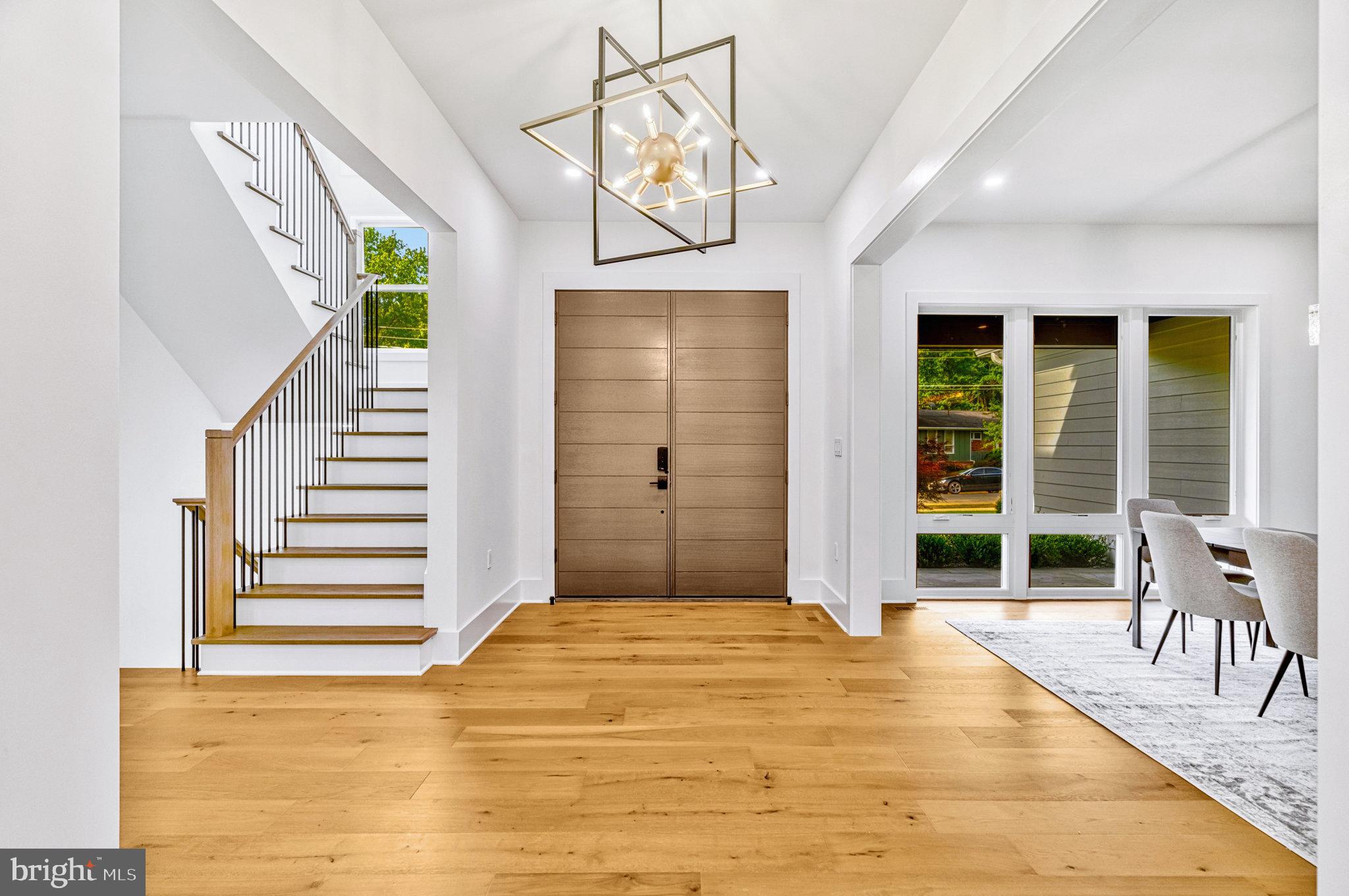 WESTBRIAR COUNTRY CLUB MANOR - Residential