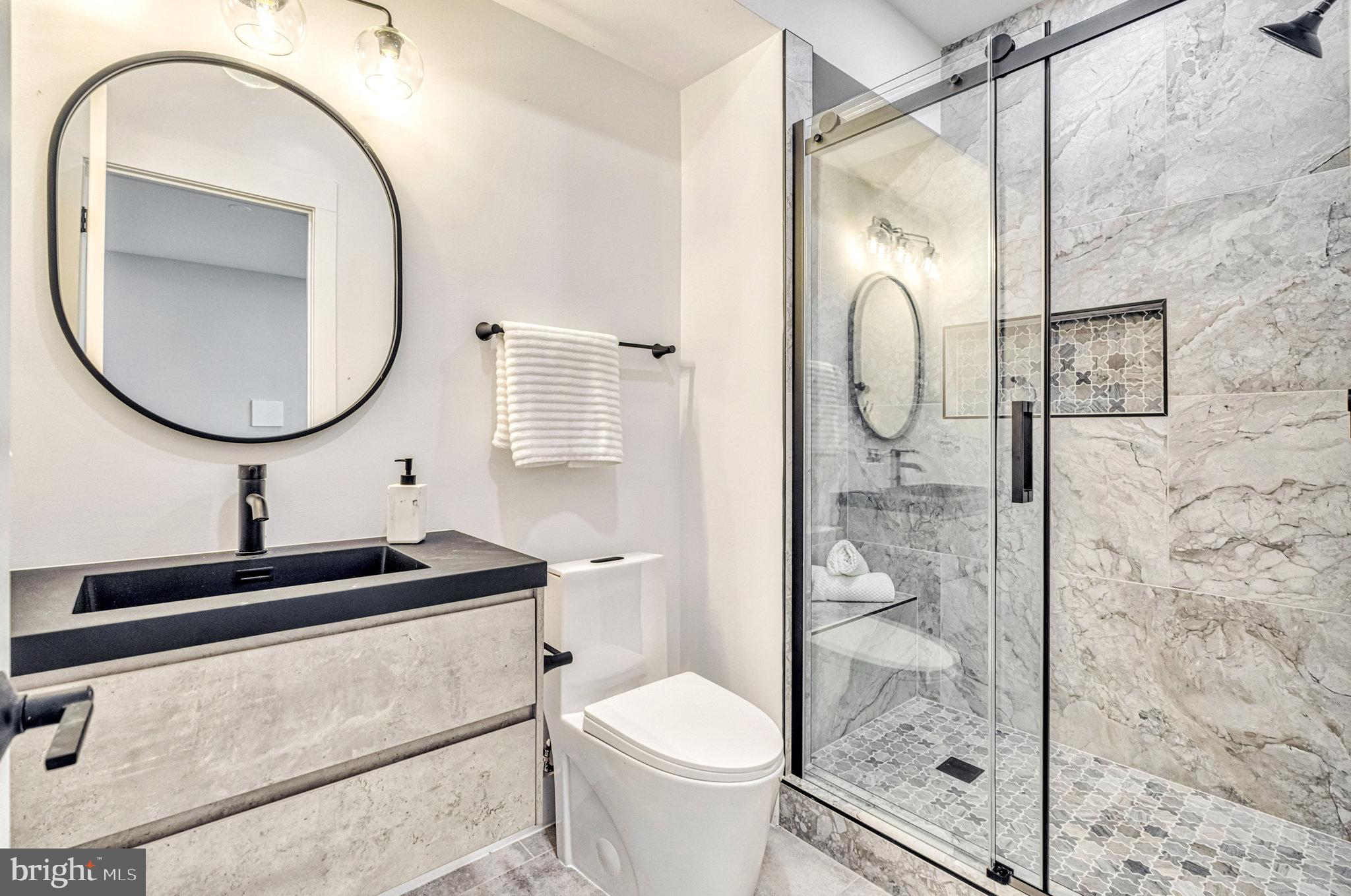 WESTBRIAR COUNTRY CLUB MANOR - Residential