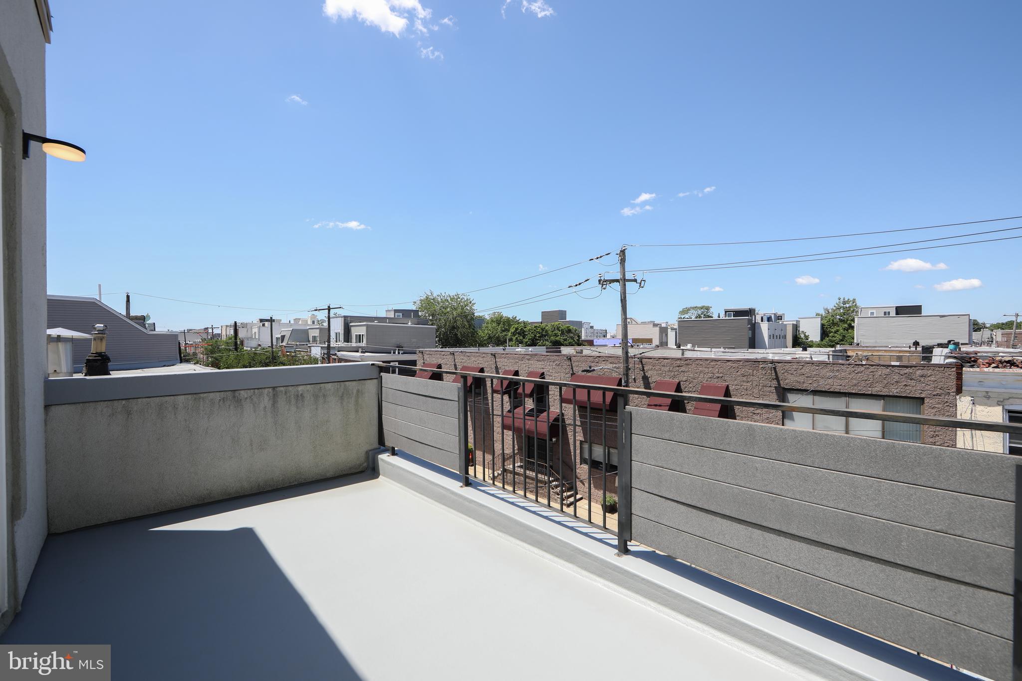 POINT BREEZE - Residential