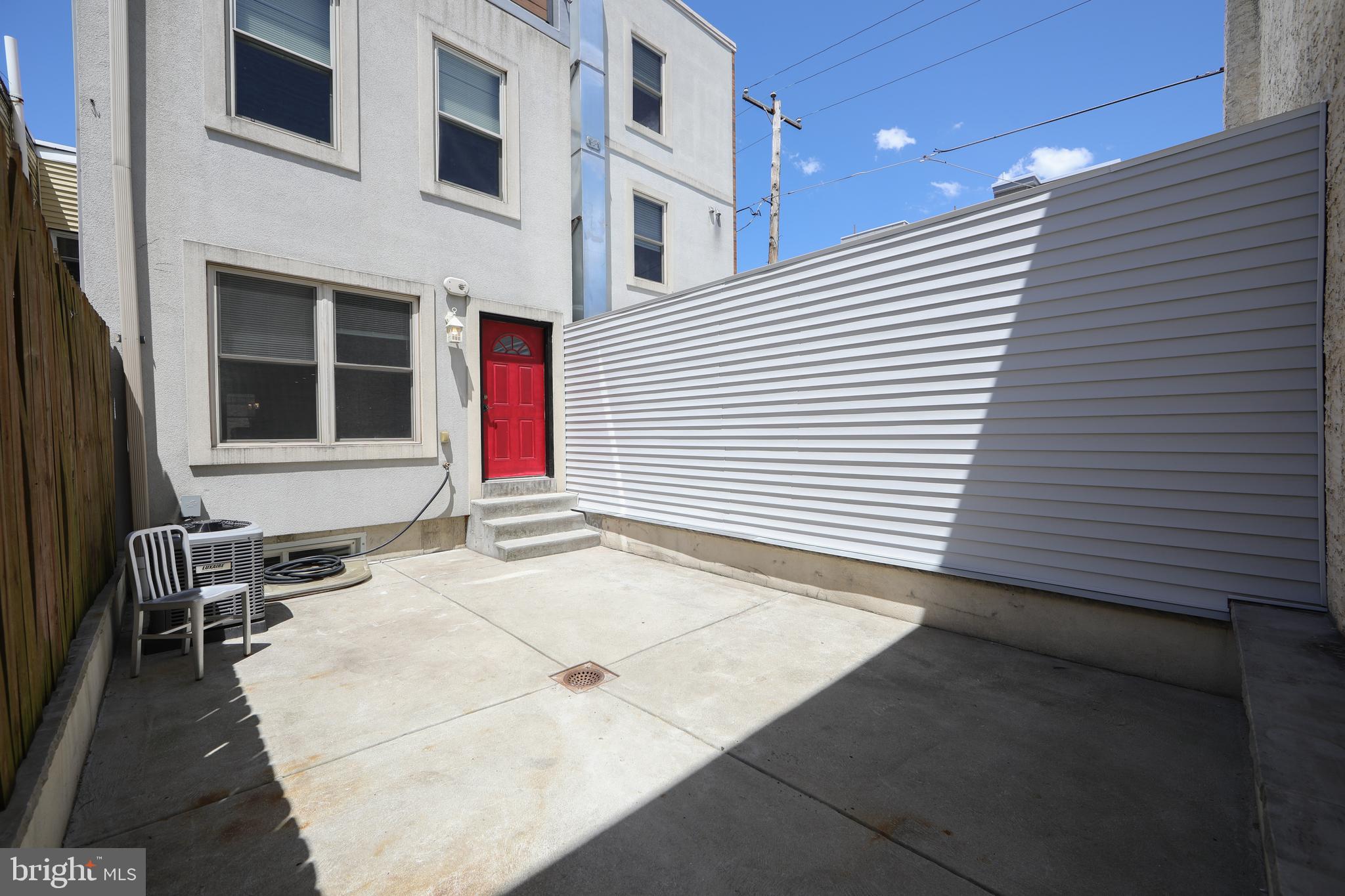 POINT BREEZE - Residential