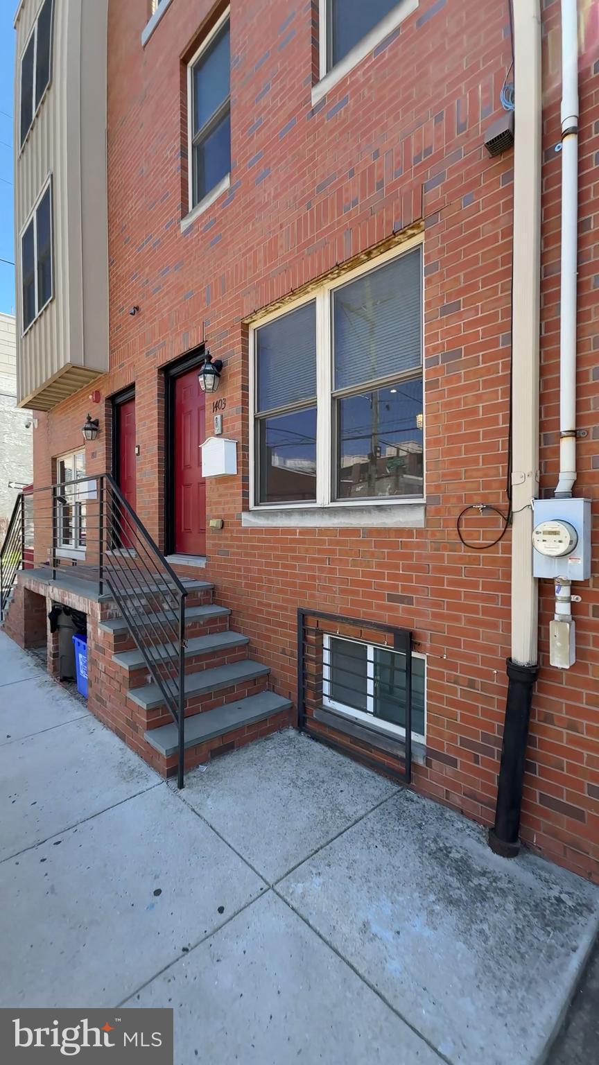 POINT BREEZE - Residential
