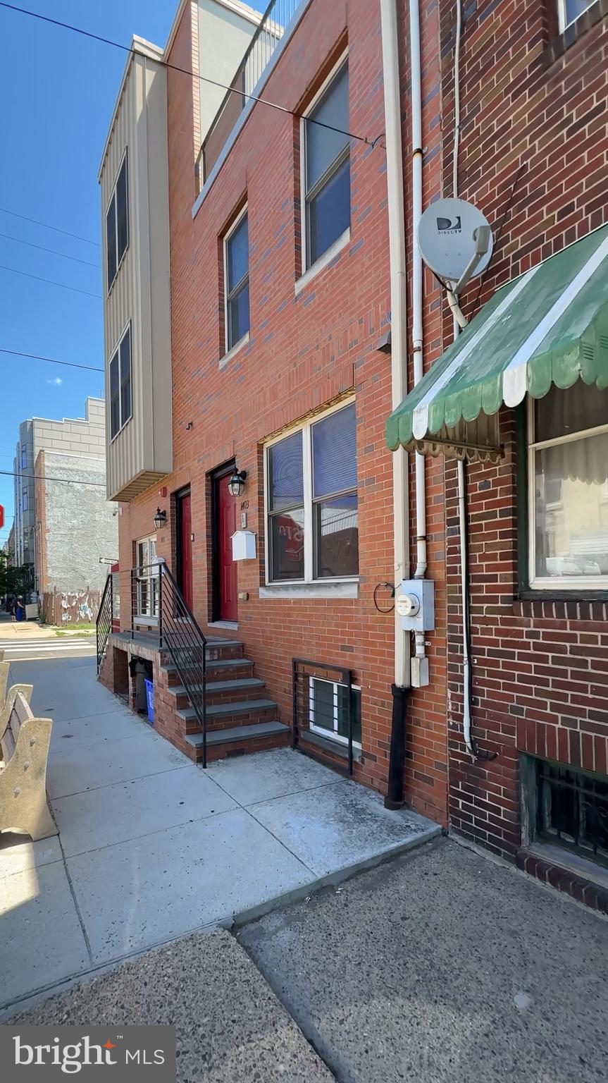 POINT BREEZE - Residential