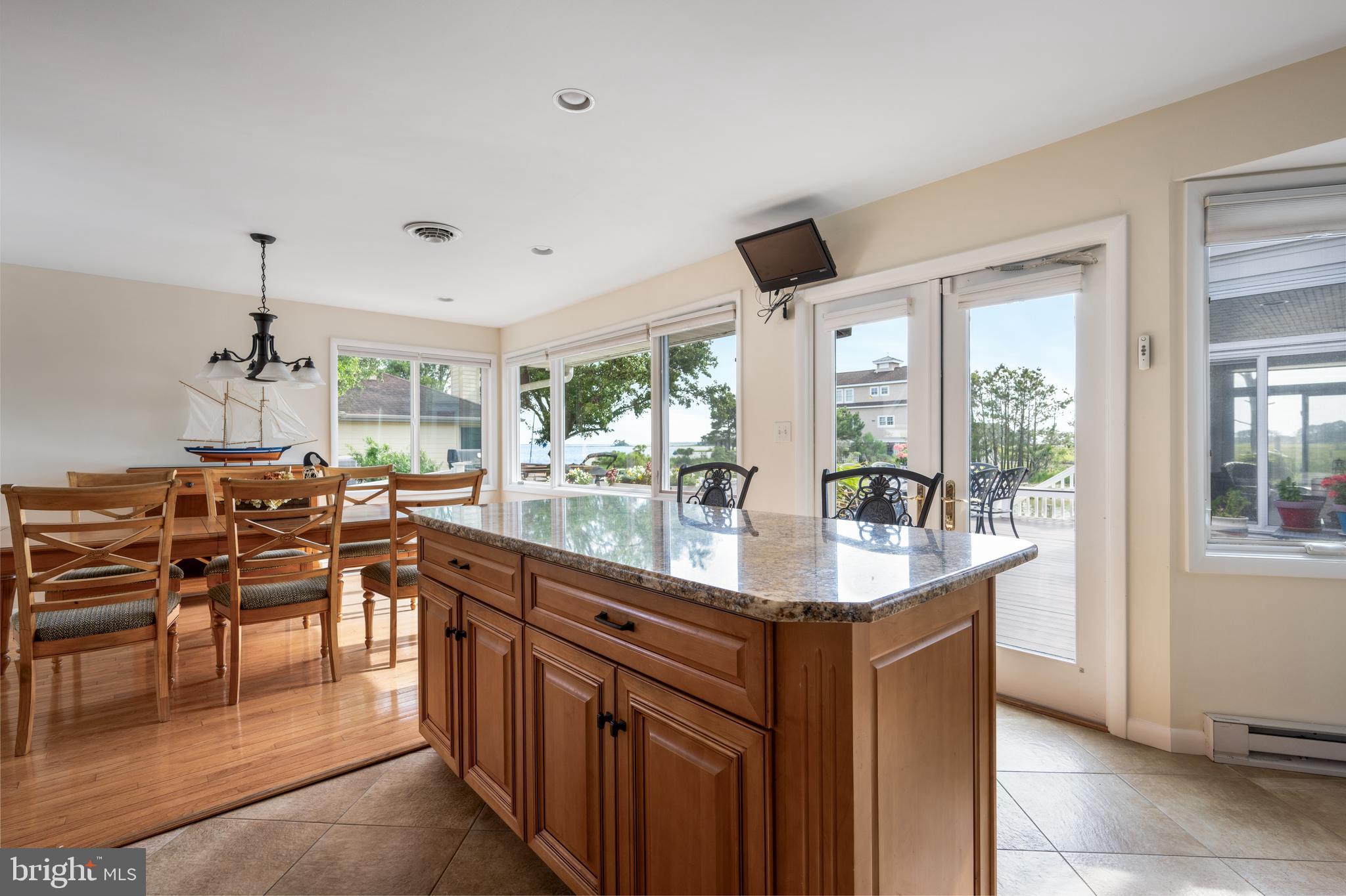 SEABREEZE DEV - Residential