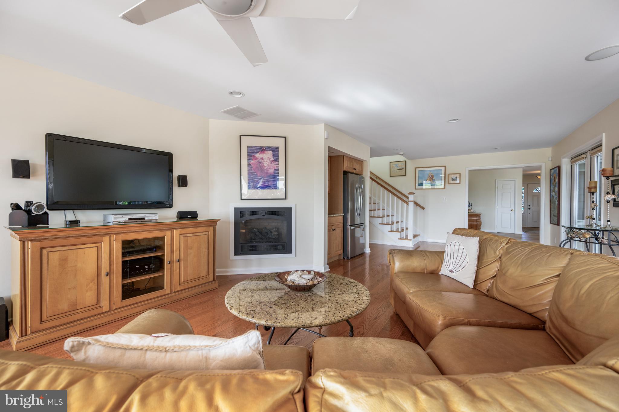 SEABREEZE DEV - Residential