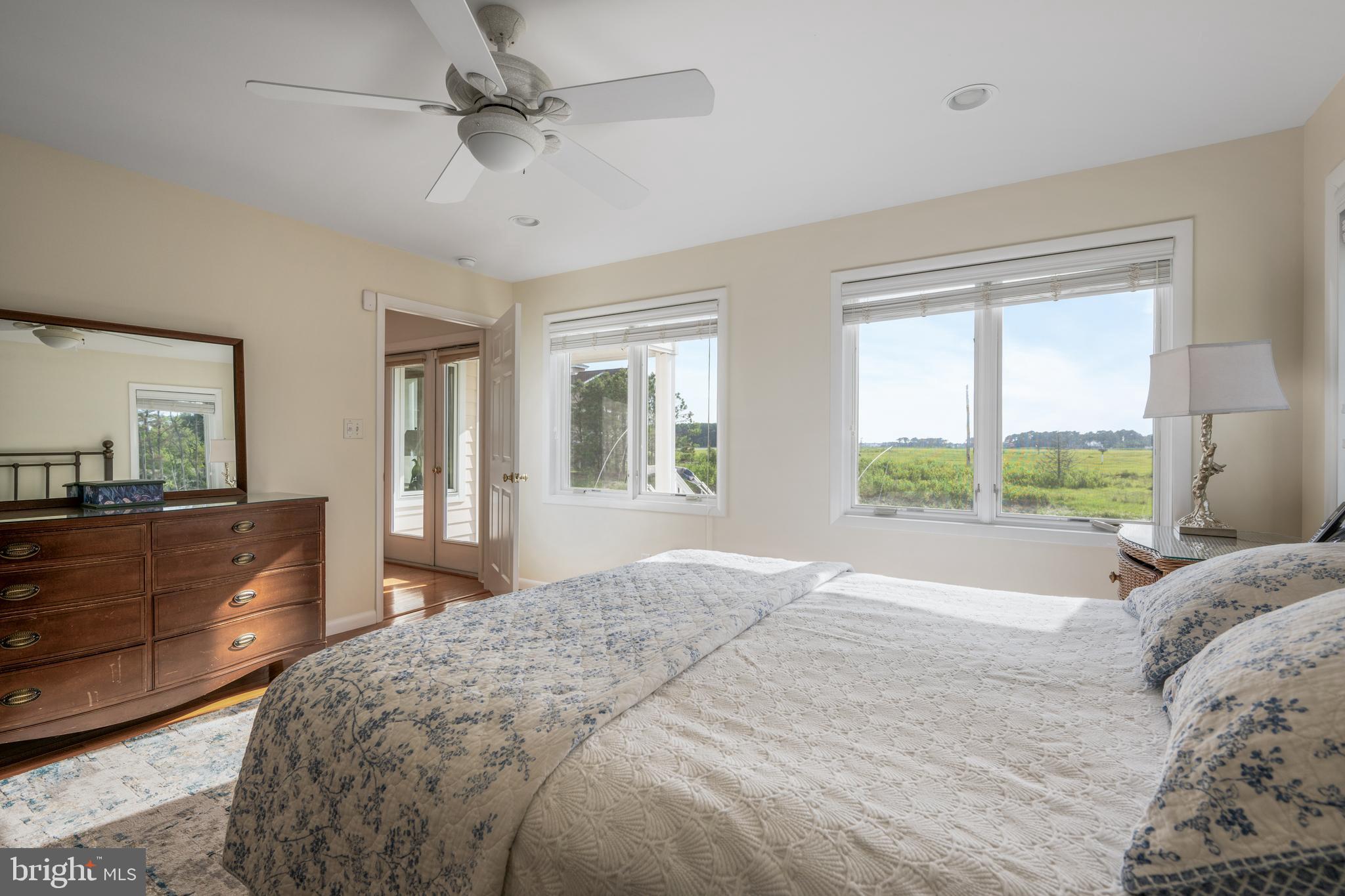 SEABREEZE DEV - Residential