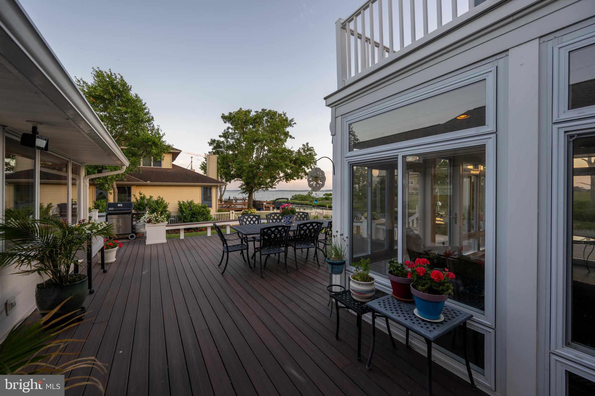 SEABREEZE DEV - Residential