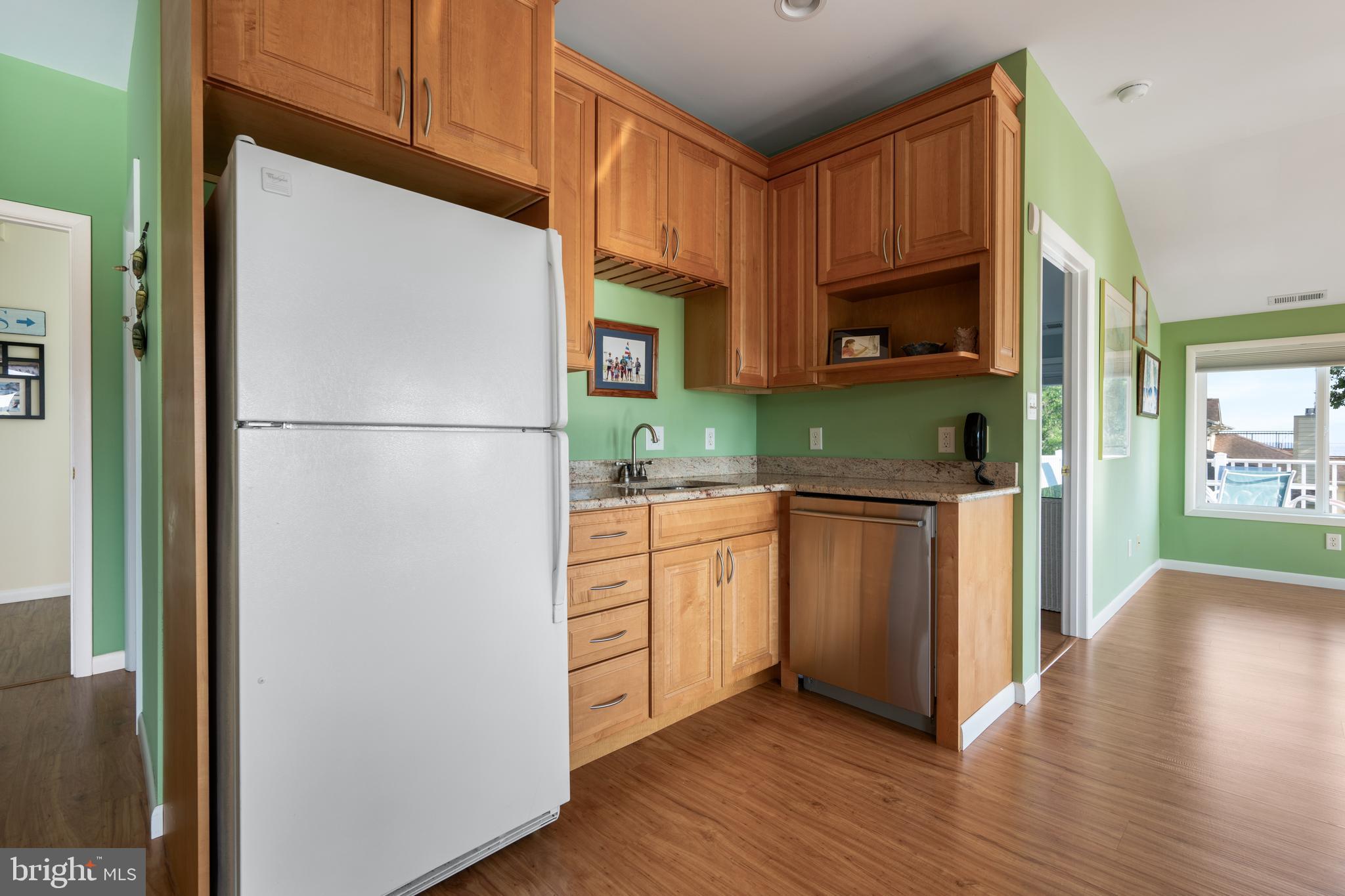 SEABREEZE DEV - Residential