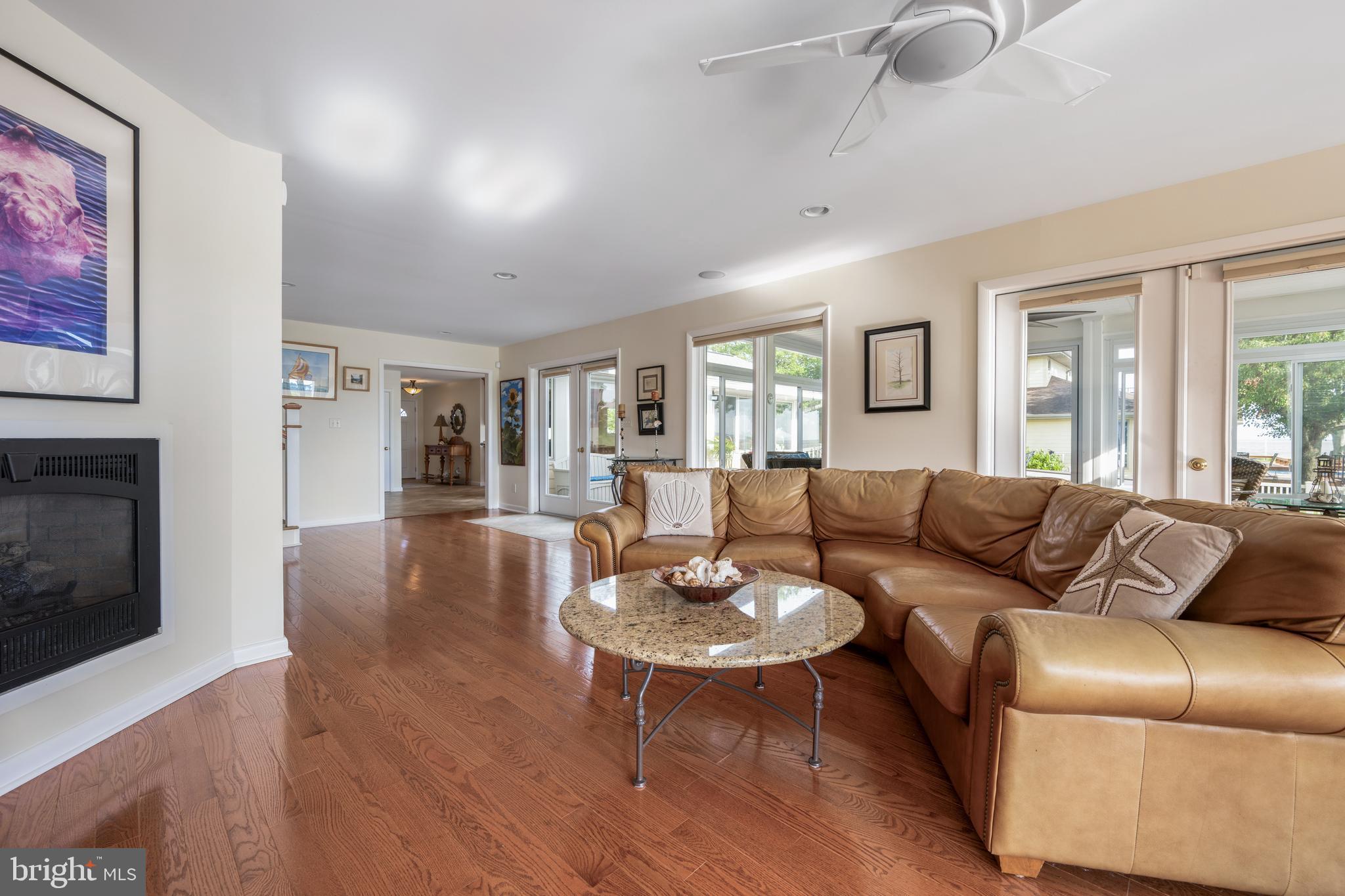 SEABREEZE DEV - Residential