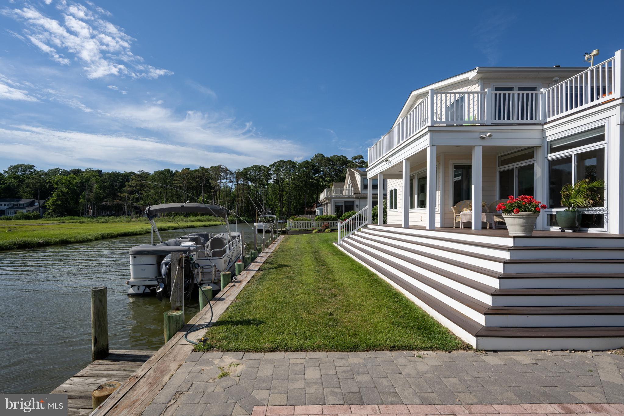 SEABREEZE DEV - Residential