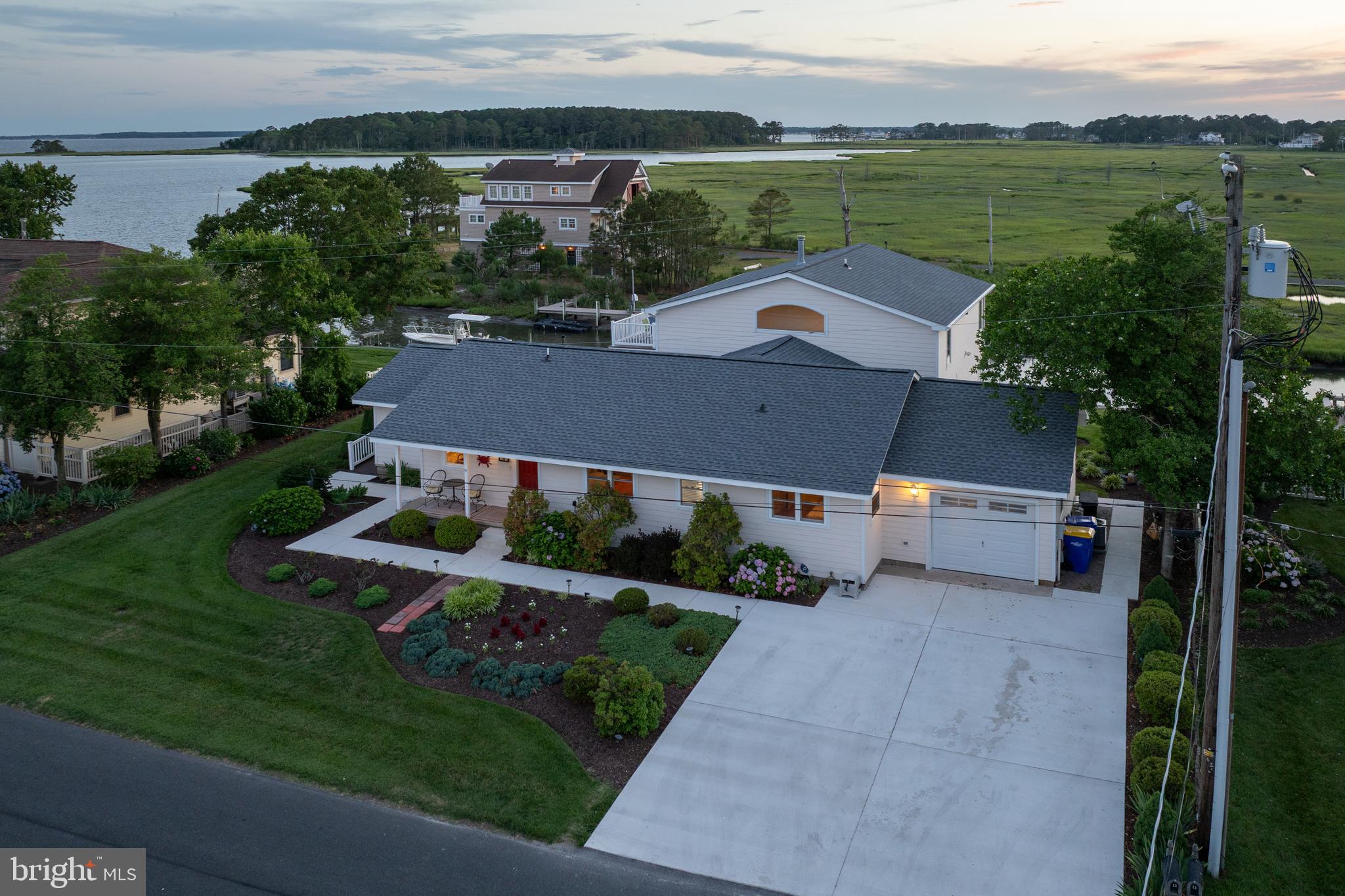 SEABREEZE DEV - Residential