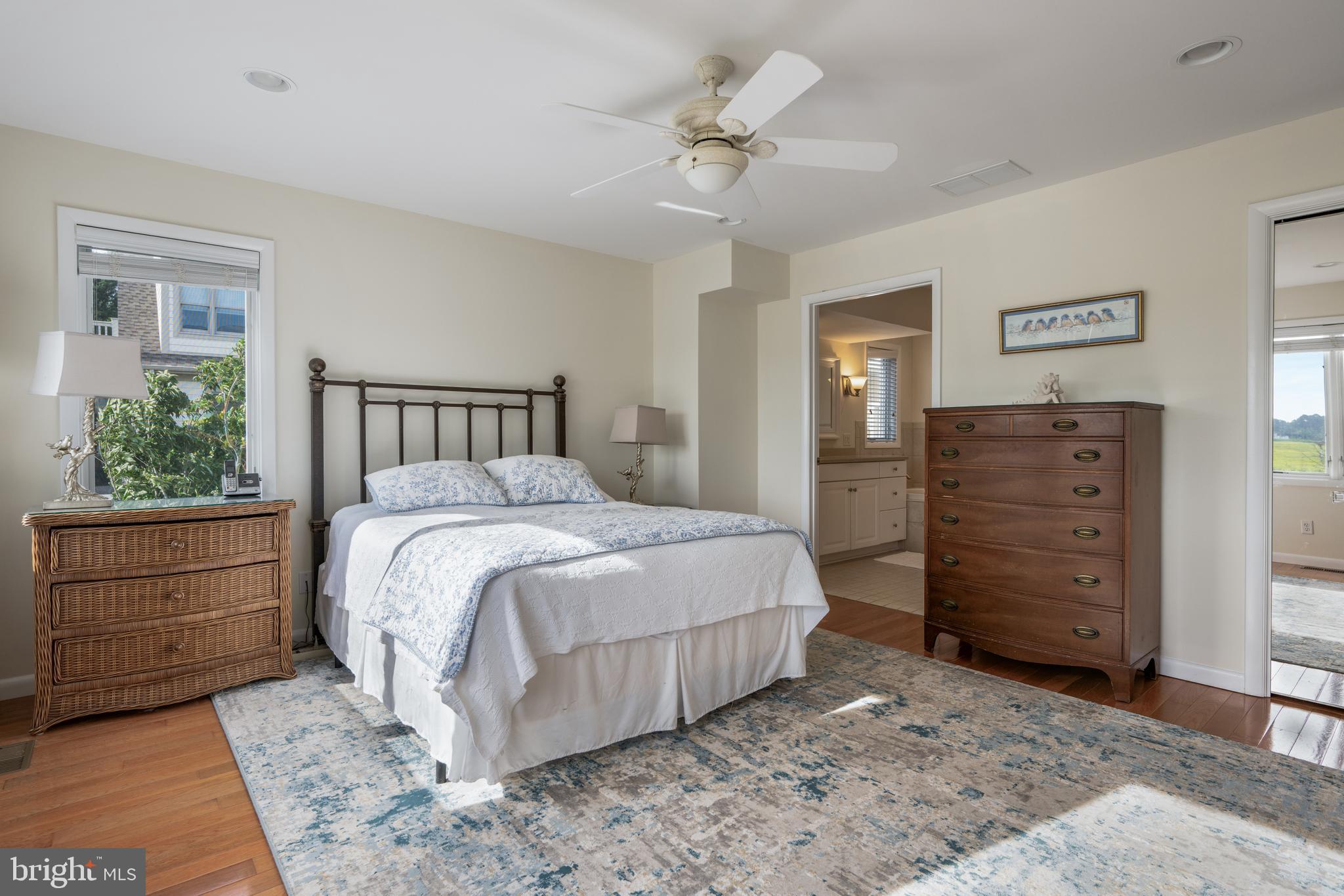 SEABREEZE DEV - Residential