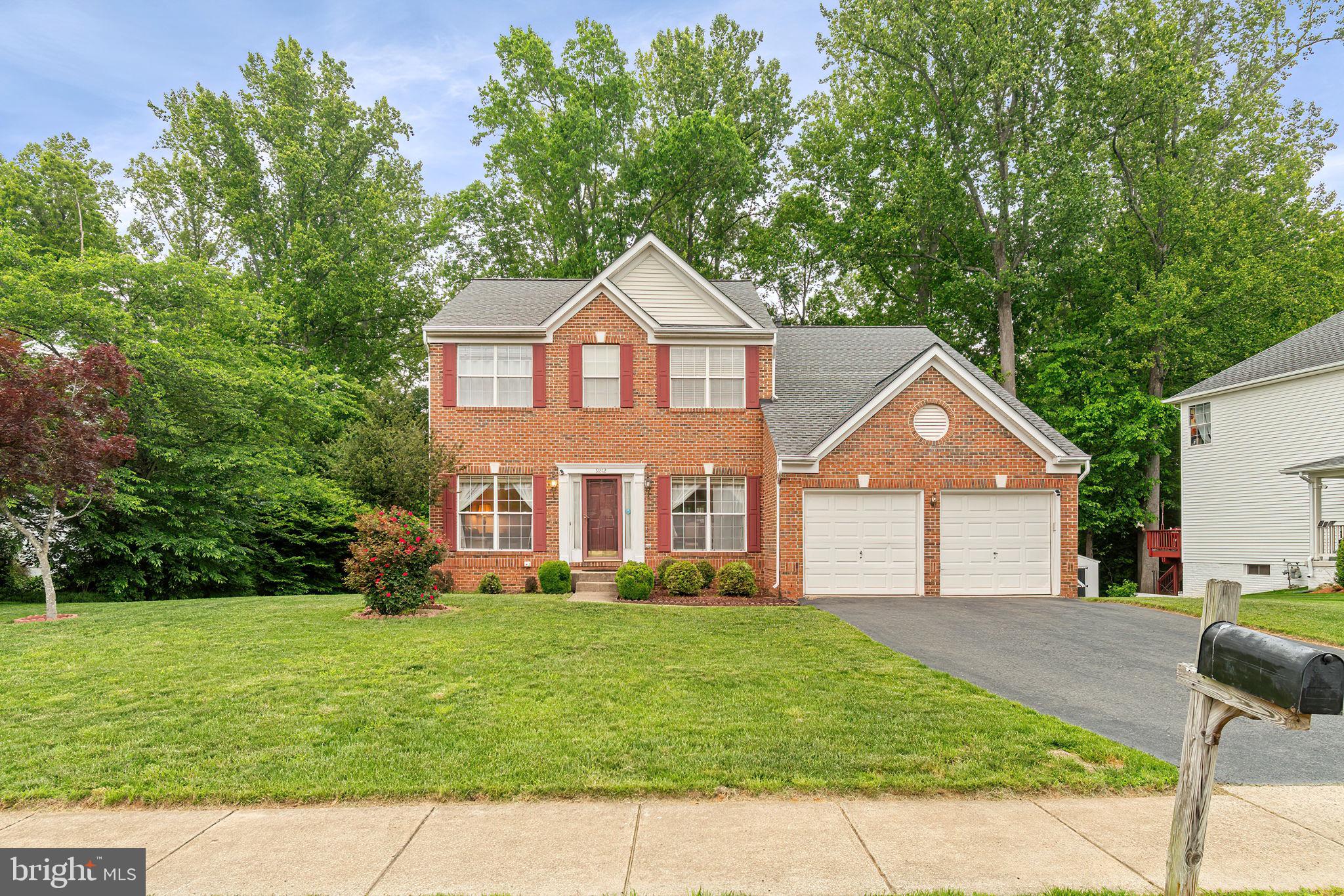BLOOMS CROSSING - Residential Lease